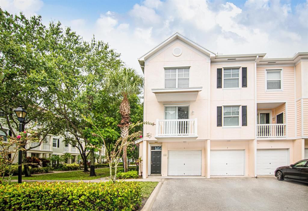 Photo of 255 Murcia Drive #212, Jupiter, FL 33458 (MLS # R10719524)