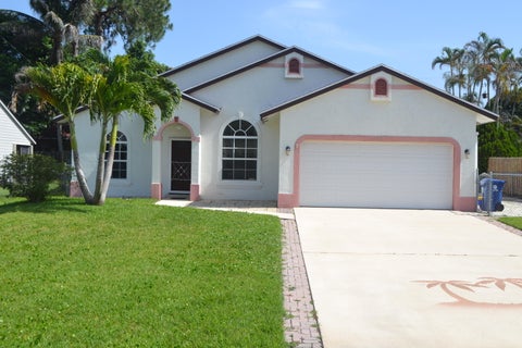 Photo of 6310 Drake Street, Jupiter, FL 33458 (MLS # B26052121)