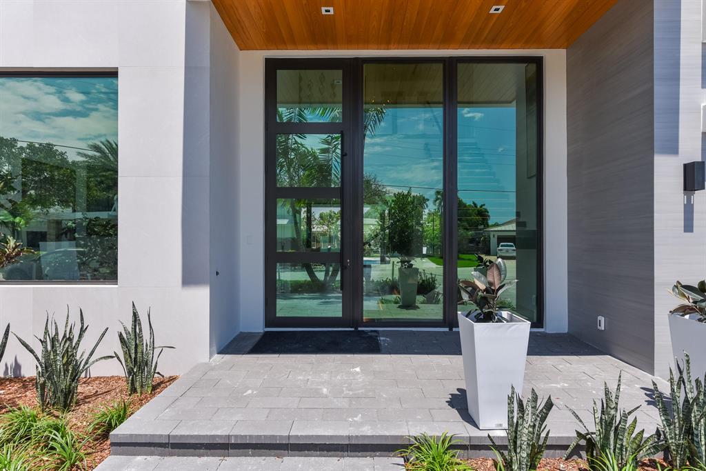 HARBOUR EAST - Residential