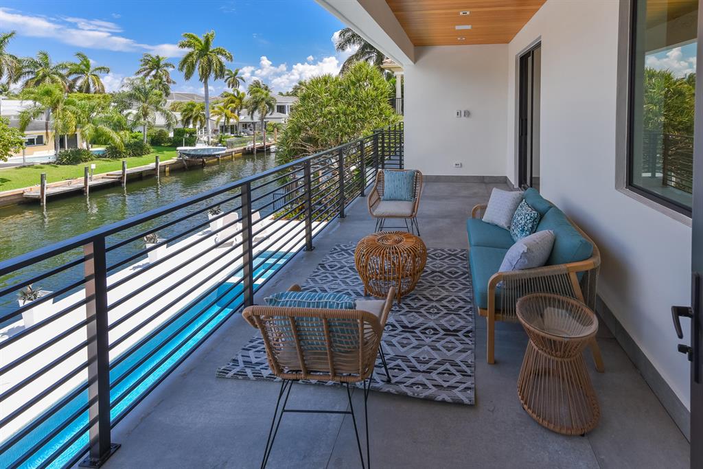 HARBOUR EAST - Residential