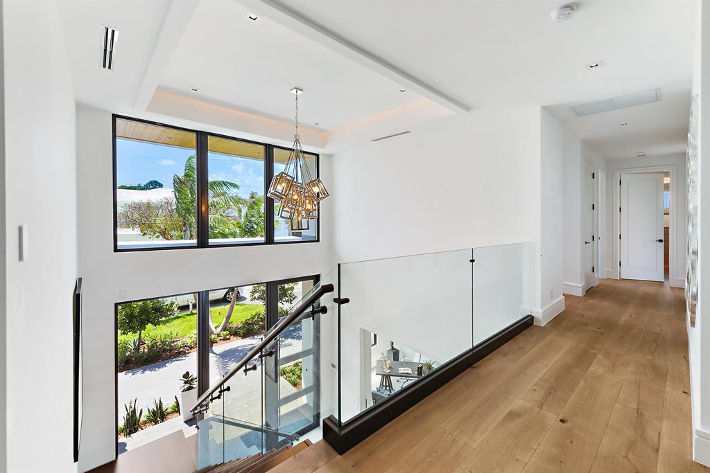 HARBOUR EAST - Residential