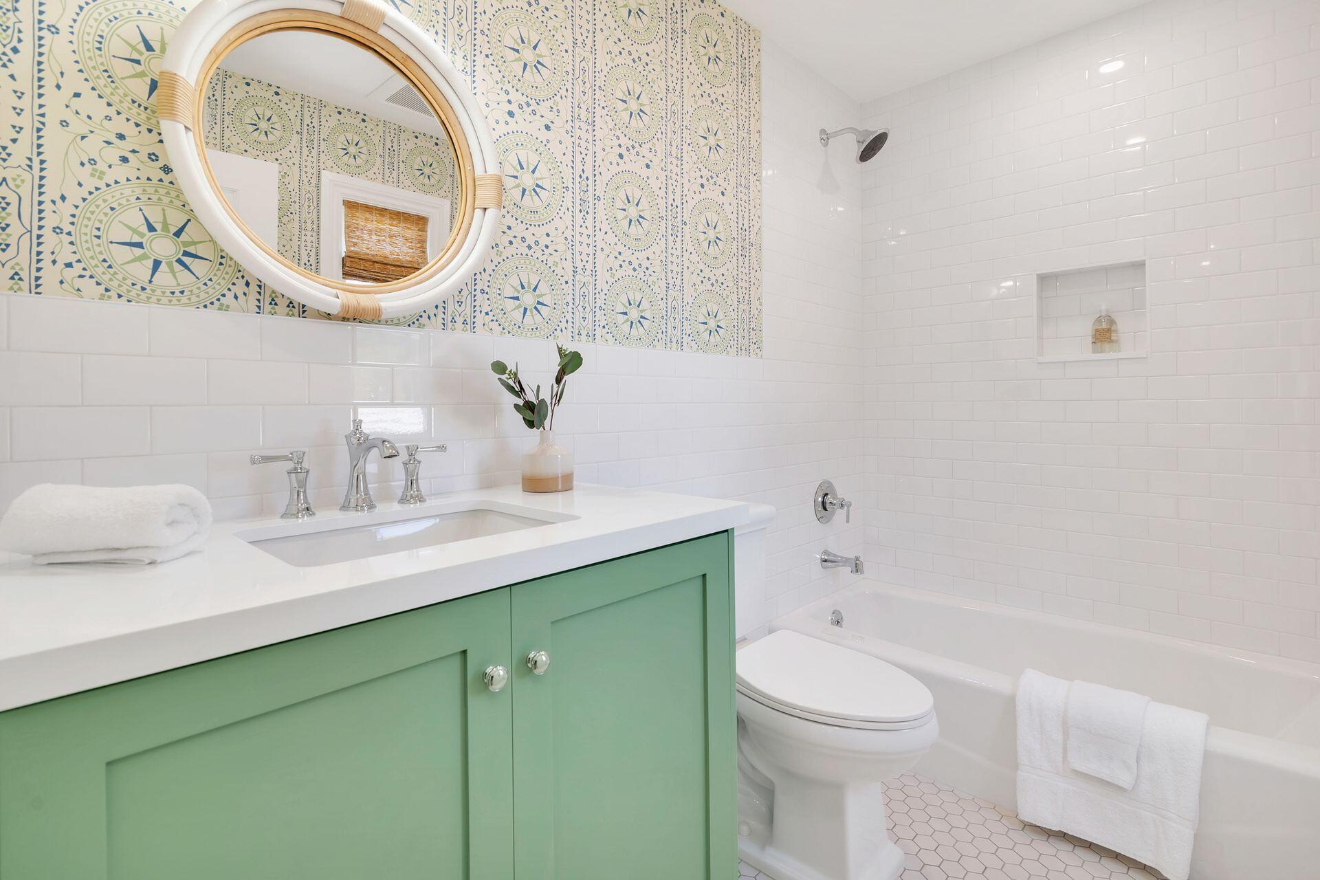 OSCEOLA WAY - Residential