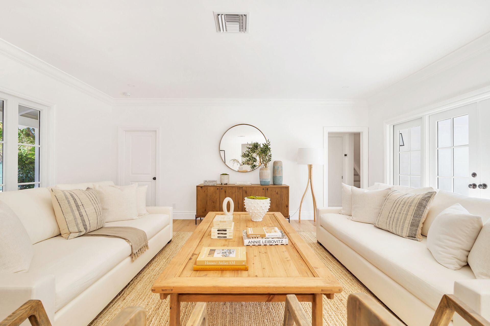 OSCEOLA WAY - Residential