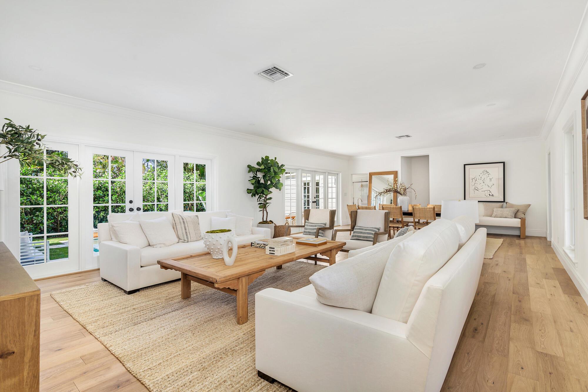 OSCEOLA WAY - Residential