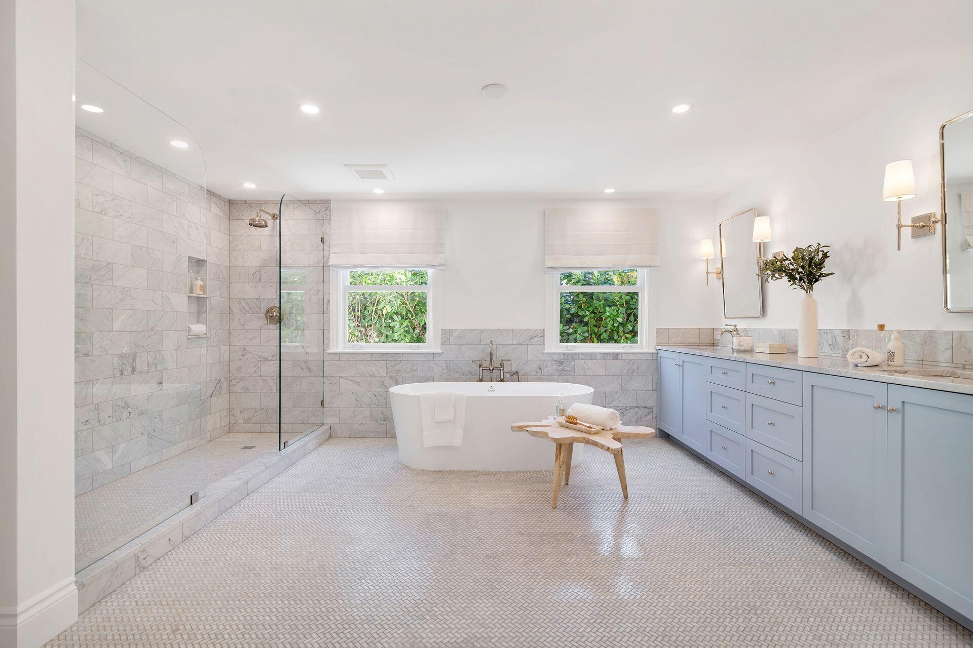 OSCEOLA WAY - Residential