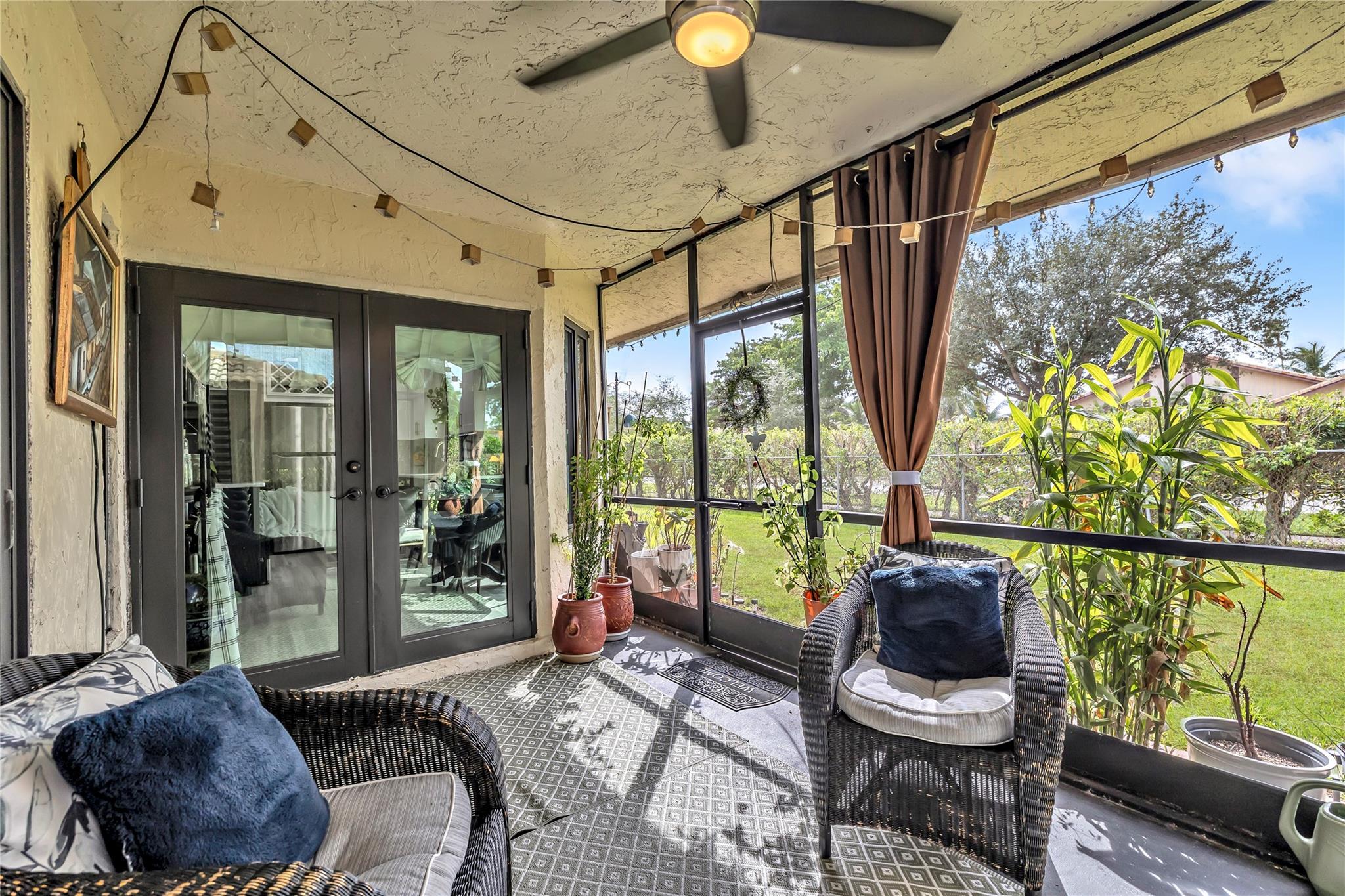 CYPRESS RUN VILLAS - Residential