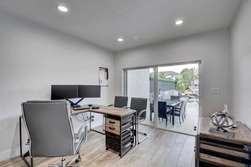 Venetian Isles 1st Sec 43 - Residential