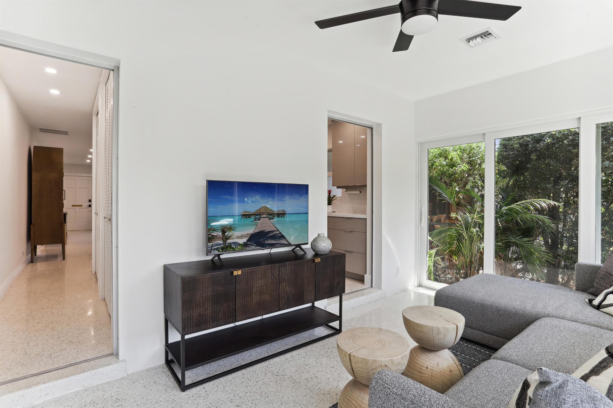 REIDS JOHN B VILLAGE - Residential Lease