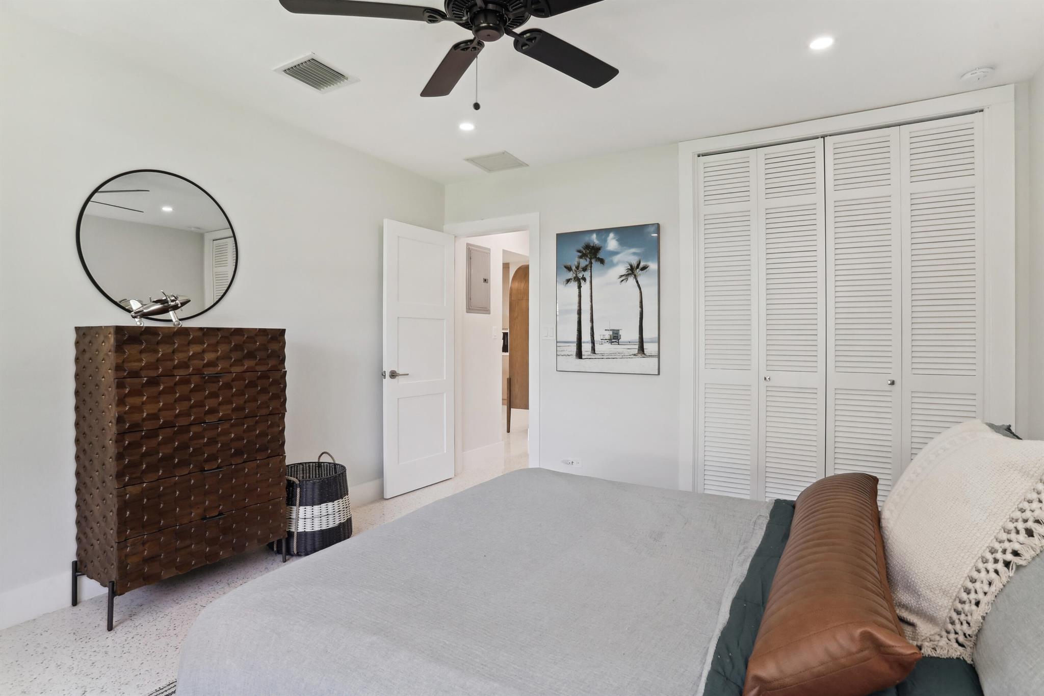 REIDS JOHN B VILLAGE - Residential Lease