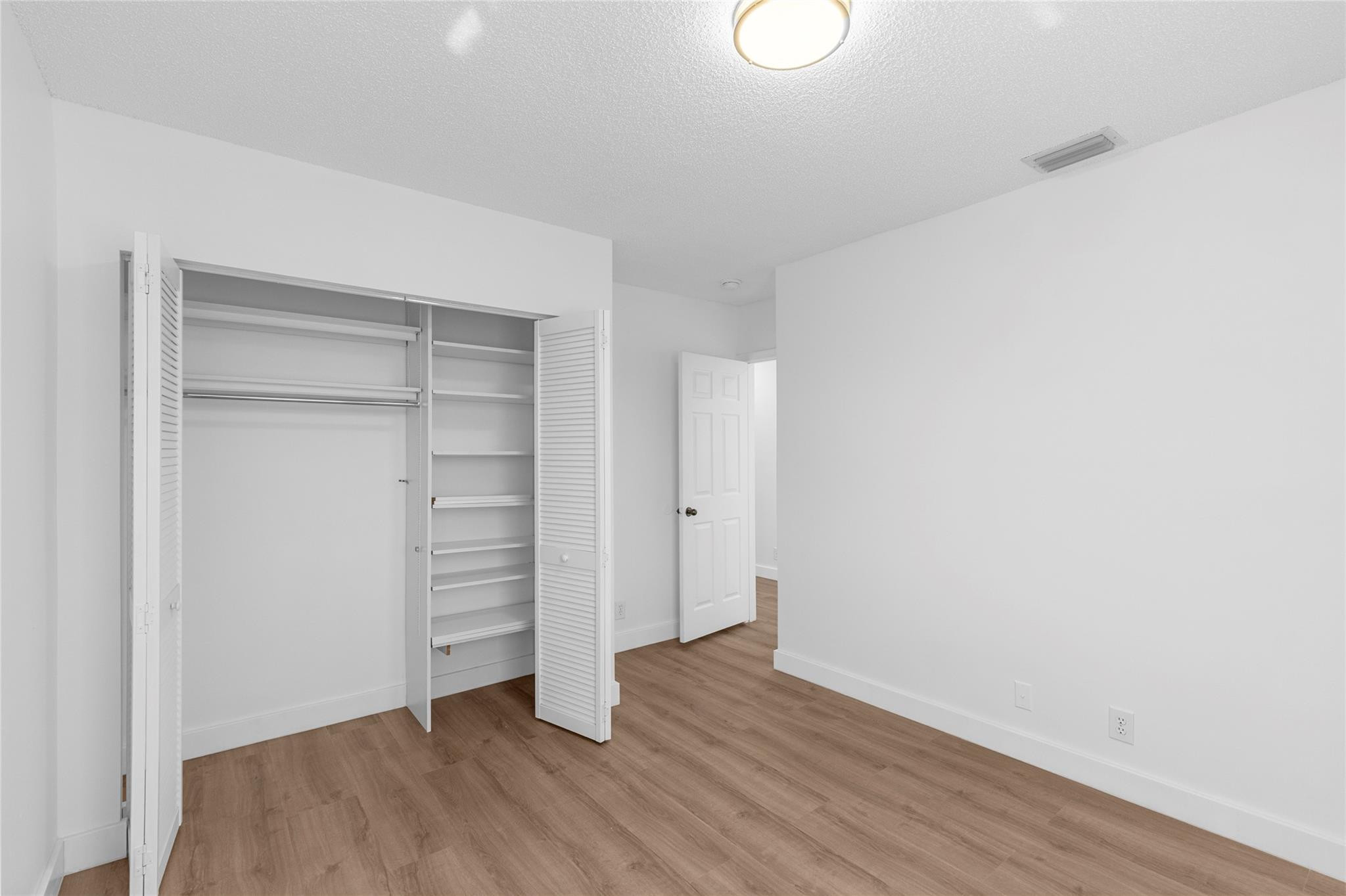 THE MEADOWS - Residential Lease