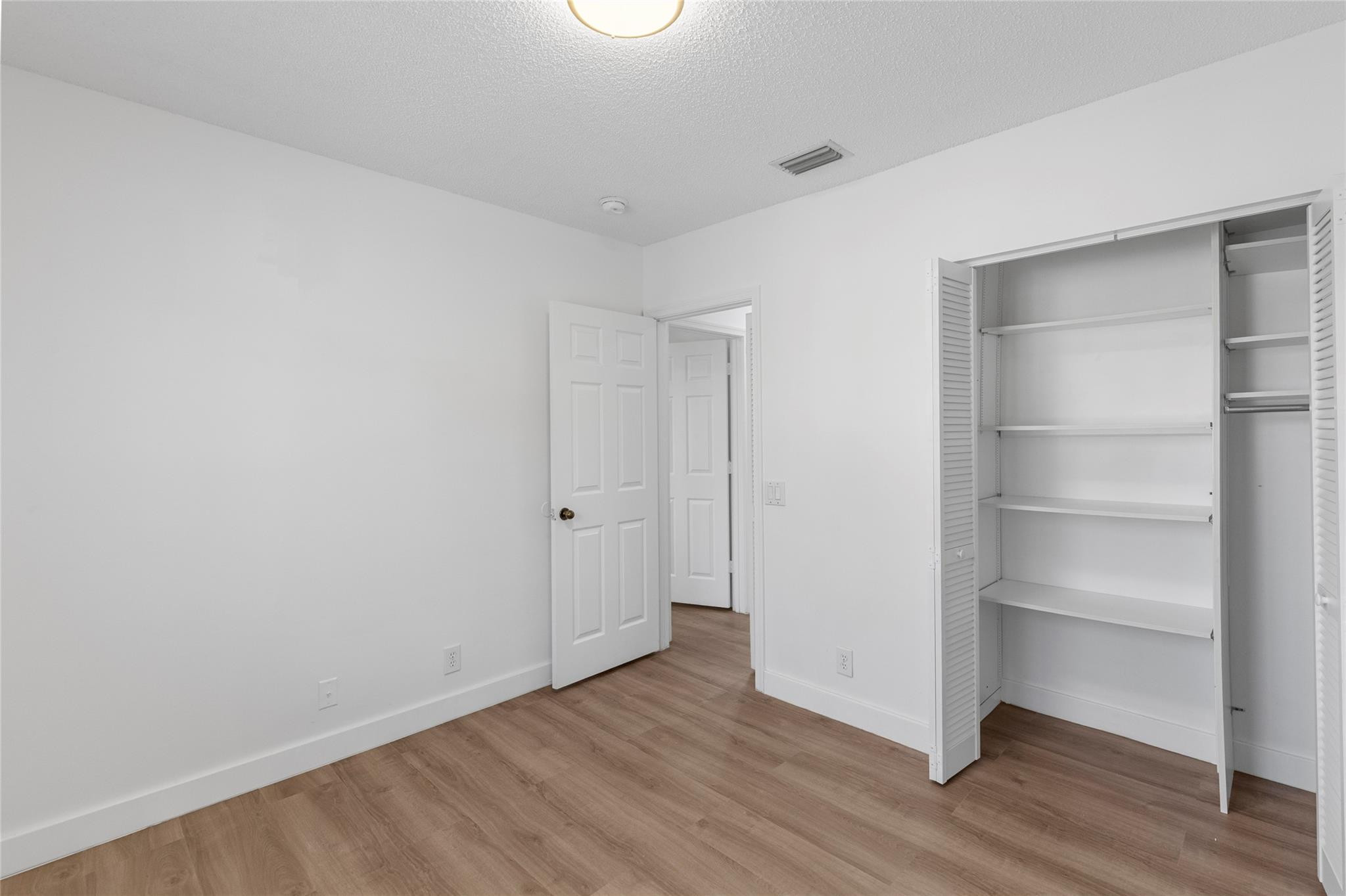 THE MEADOWS - Residential Lease