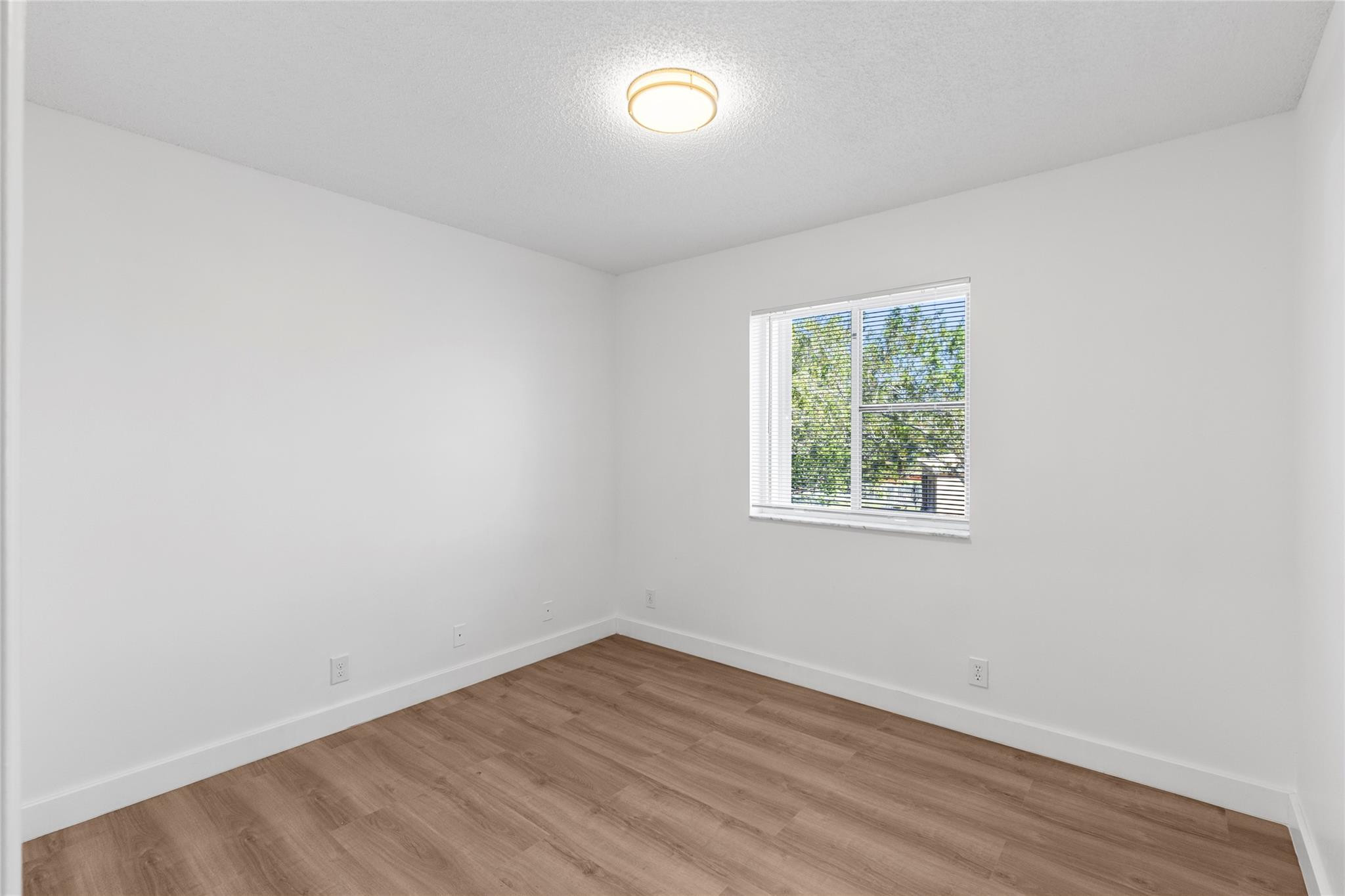 THE MEADOWS - Residential Lease