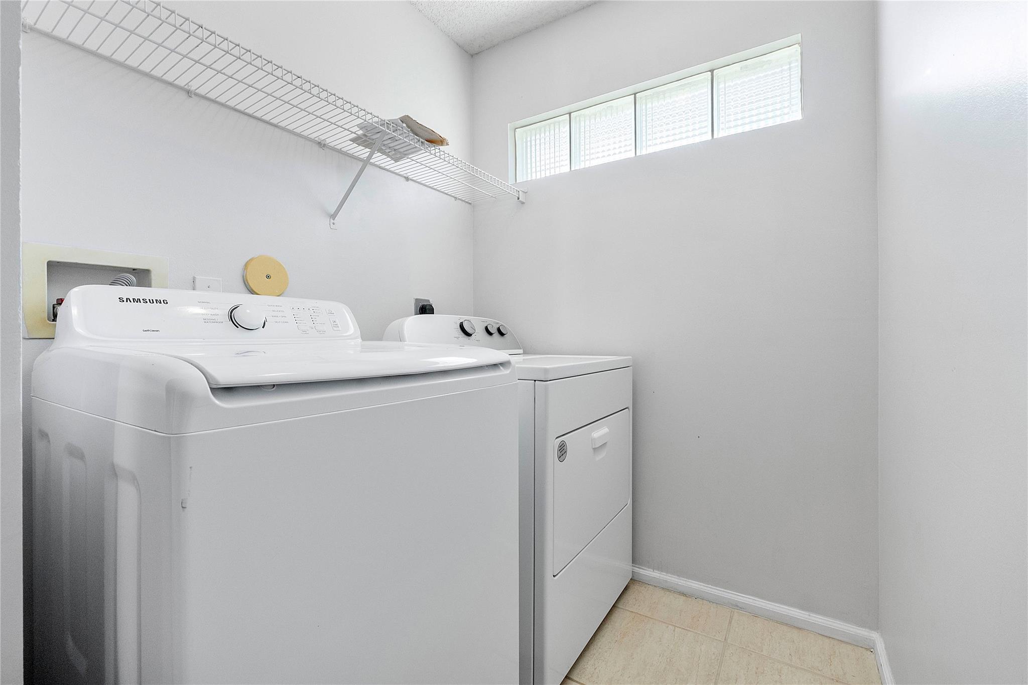 Oak Wood - Residential