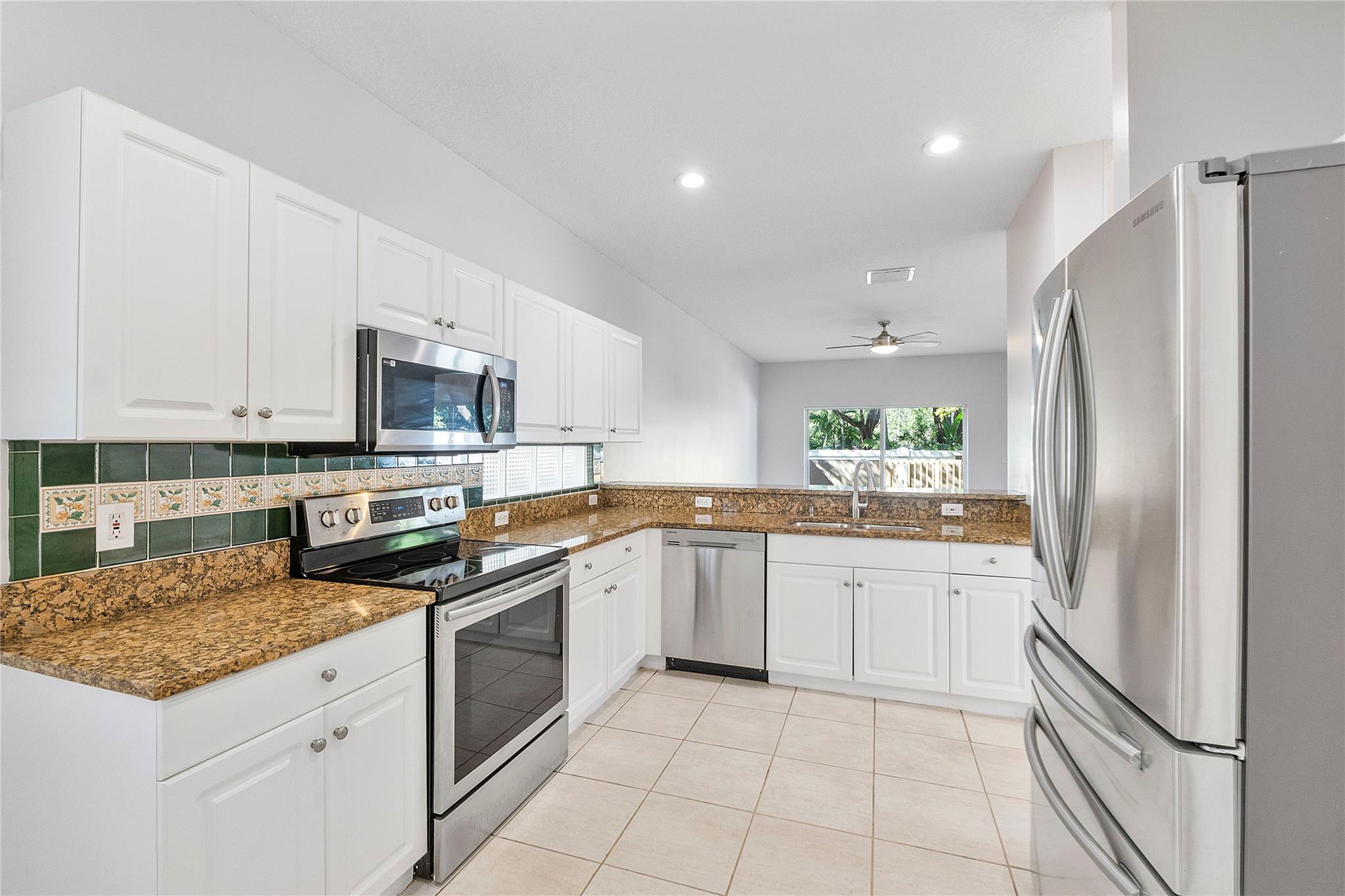 Oak Wood - Residential