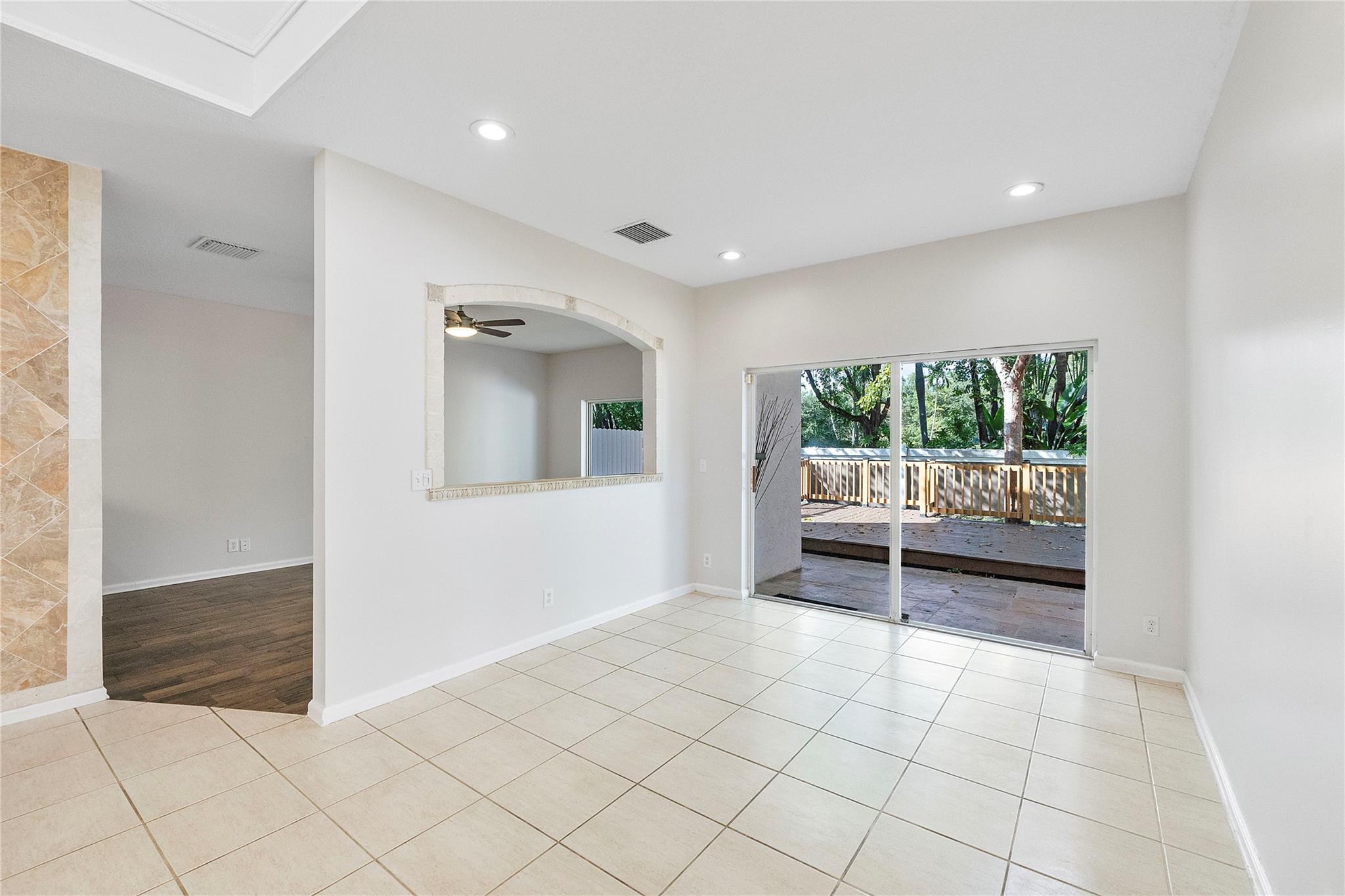 Oak Wood - Residential