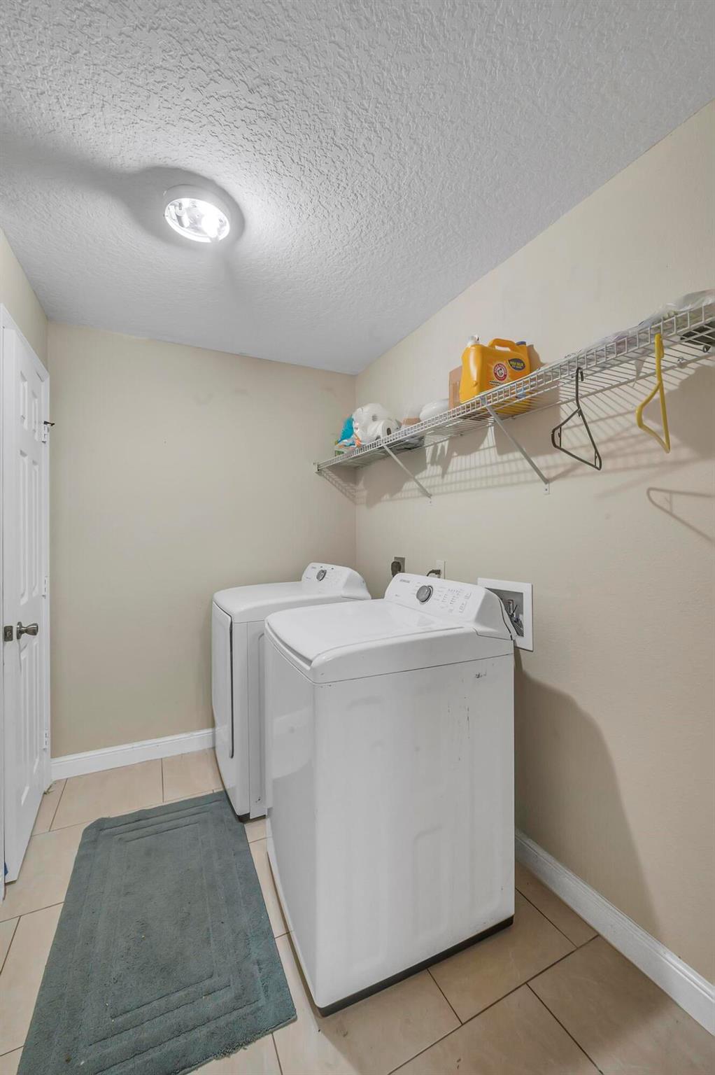 PORT ST LUCIE SECTION 46 1ST REPLAT - Residential