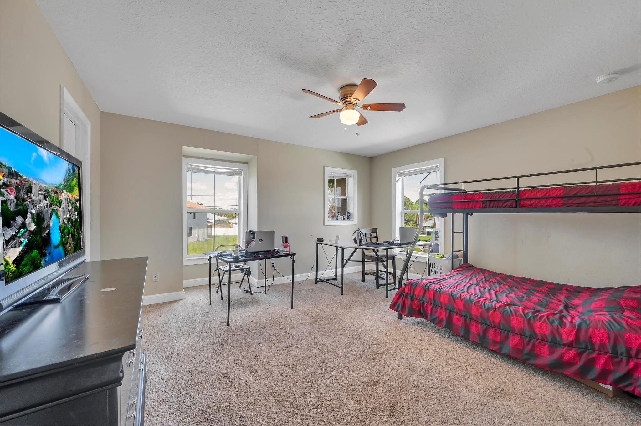 PORT ST LUCIE SECTION 46 1ST REPLAT - Residential