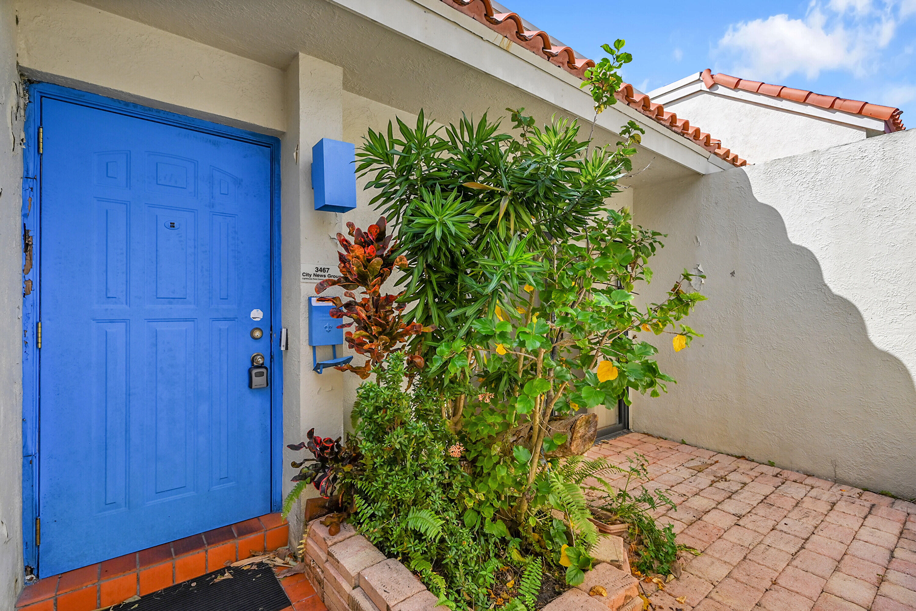 3467 NW 17th Terrace