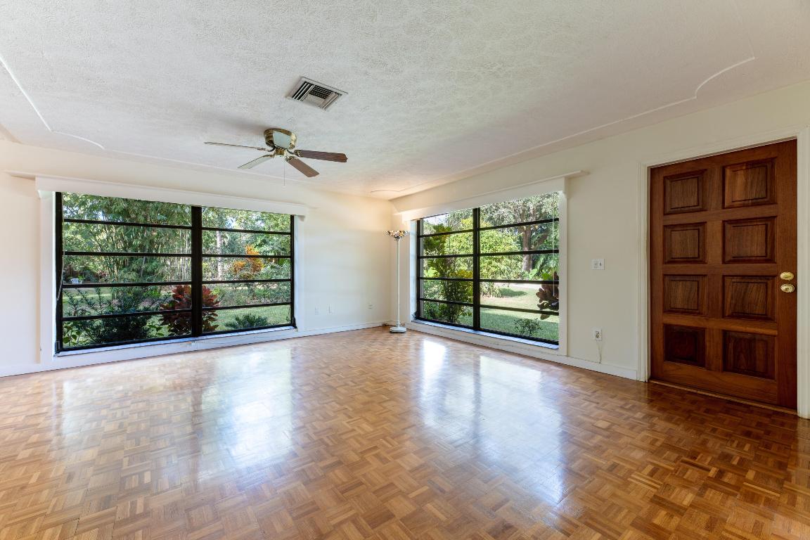 THE ACREAGE - Residential