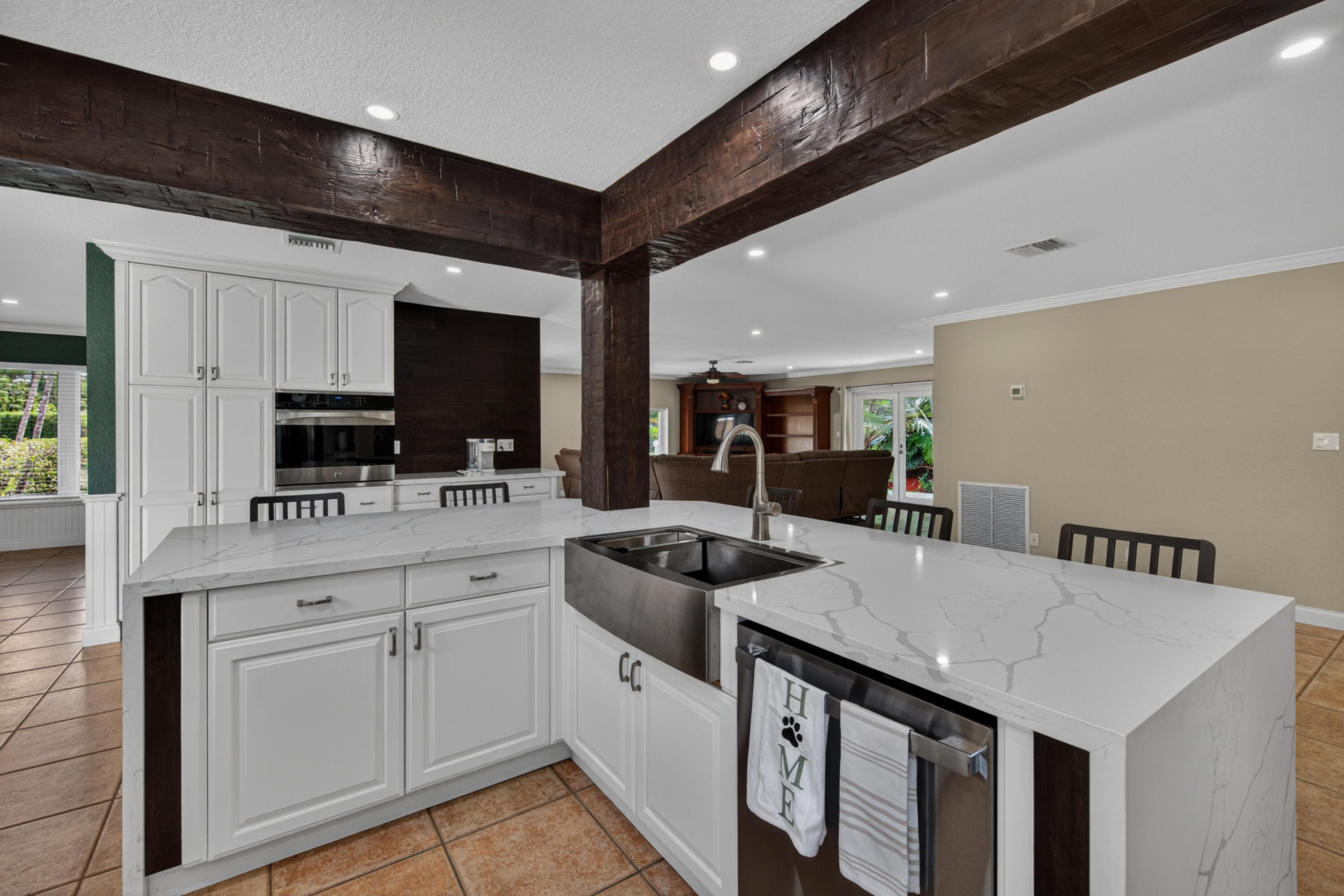 D & M ACRES - Residential