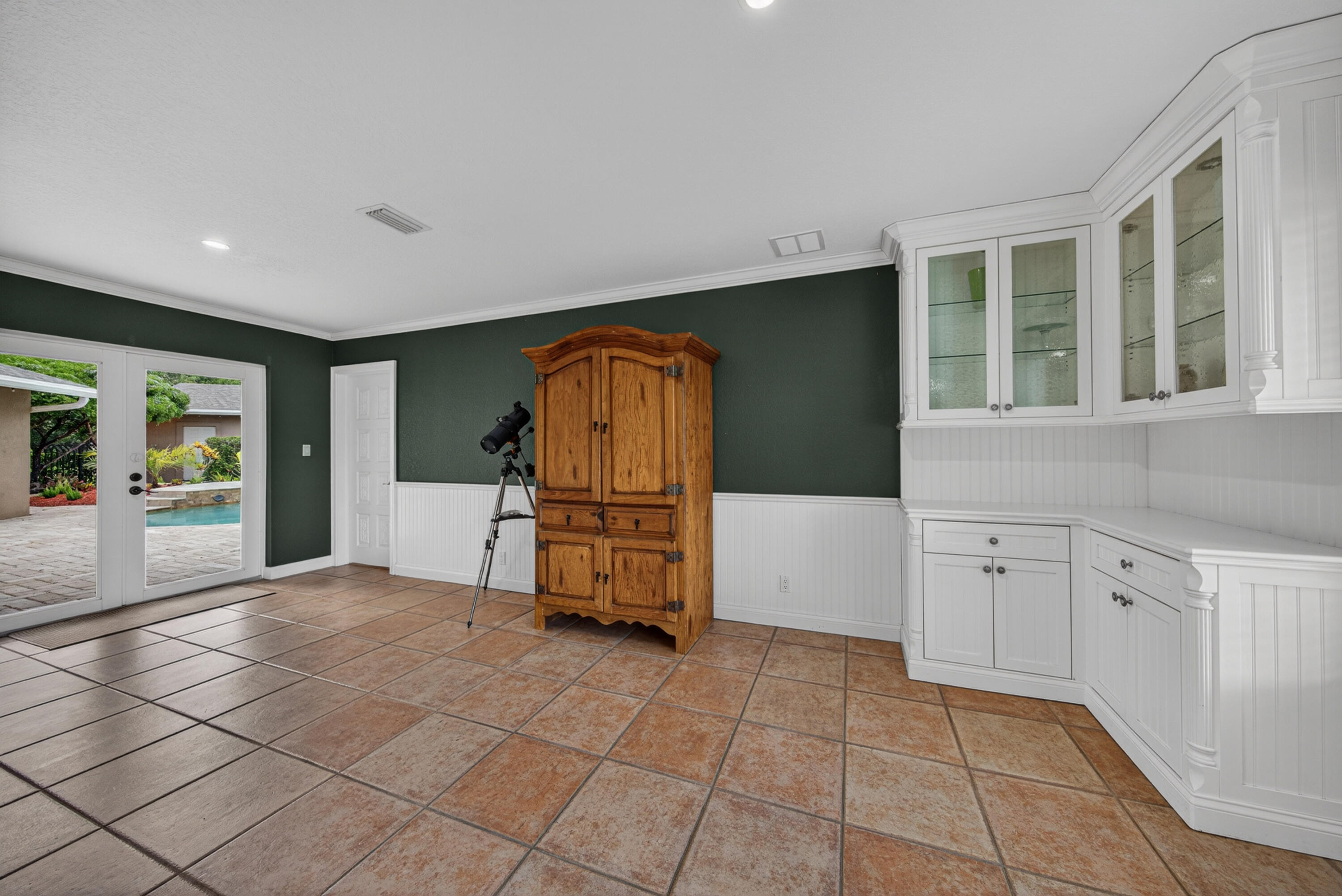 D & M ACRES - Residential