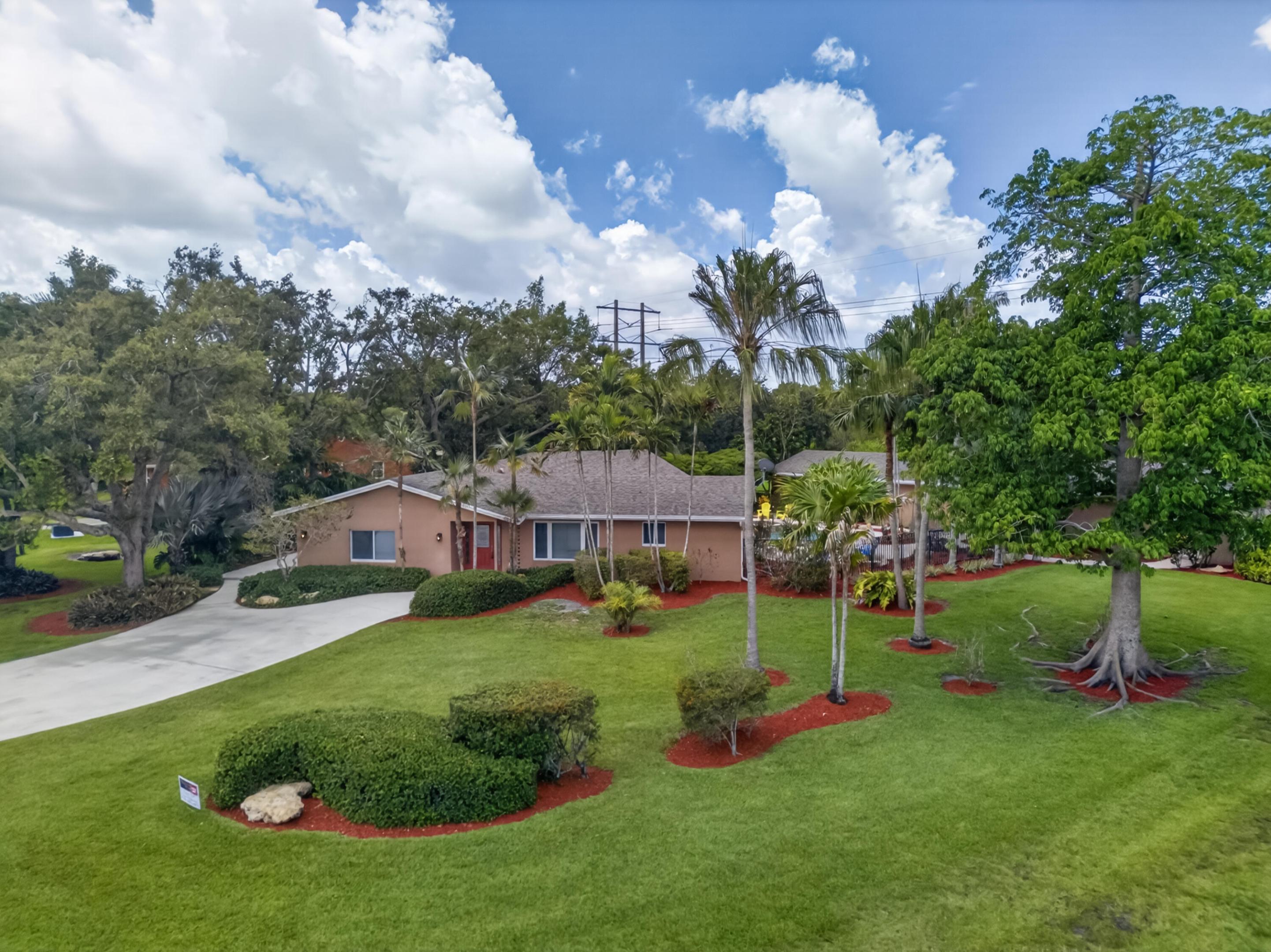 D & M ACRES - Residential