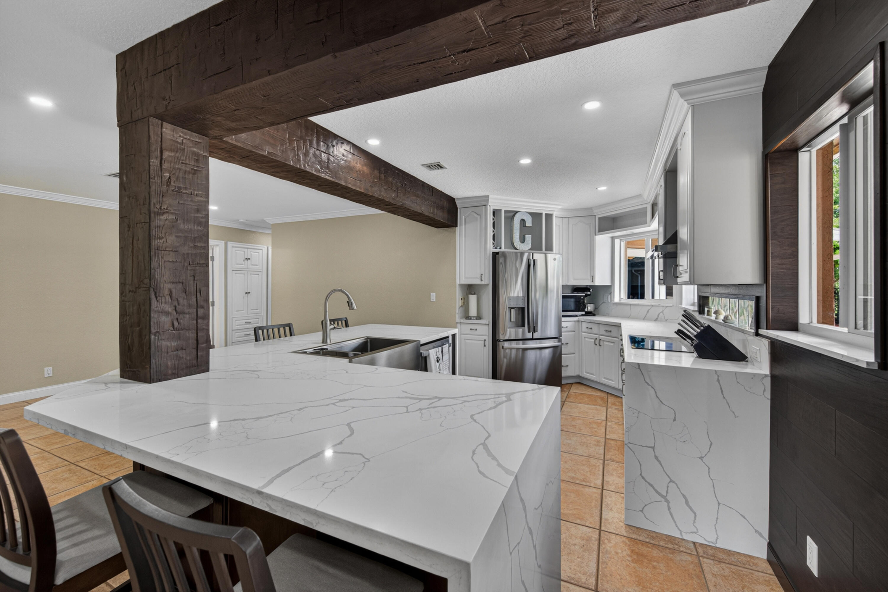 D & M ACRES - Residential