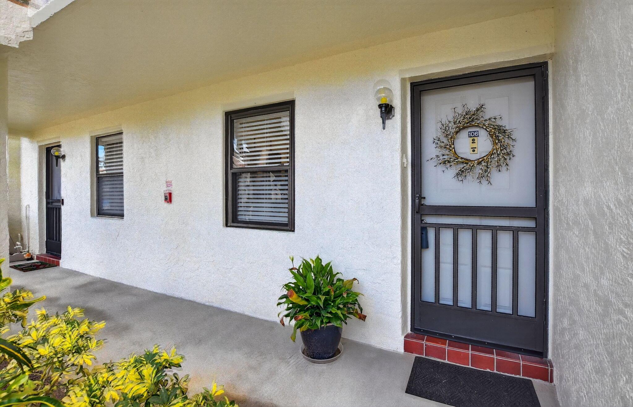 22052 Palms Way 106