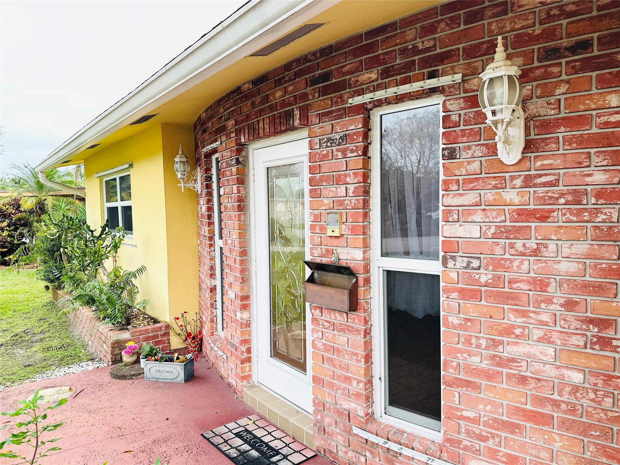 Lloyd Estates 25-47 B - Residential
