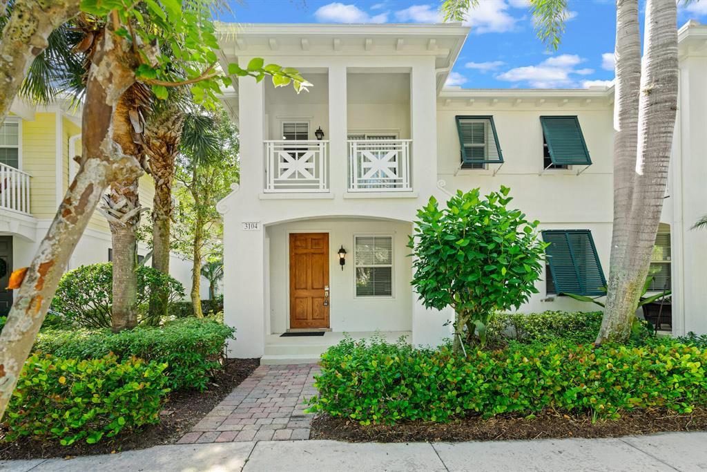 Photo of 3104 W Community Drive Dr, Jupiter, FL 33458 (MLS # R10744877)