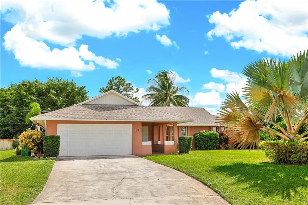 Photo of 578 SW Violet Avenue, Port Saint Lucie, FL 34983 (MLS # R10755308)