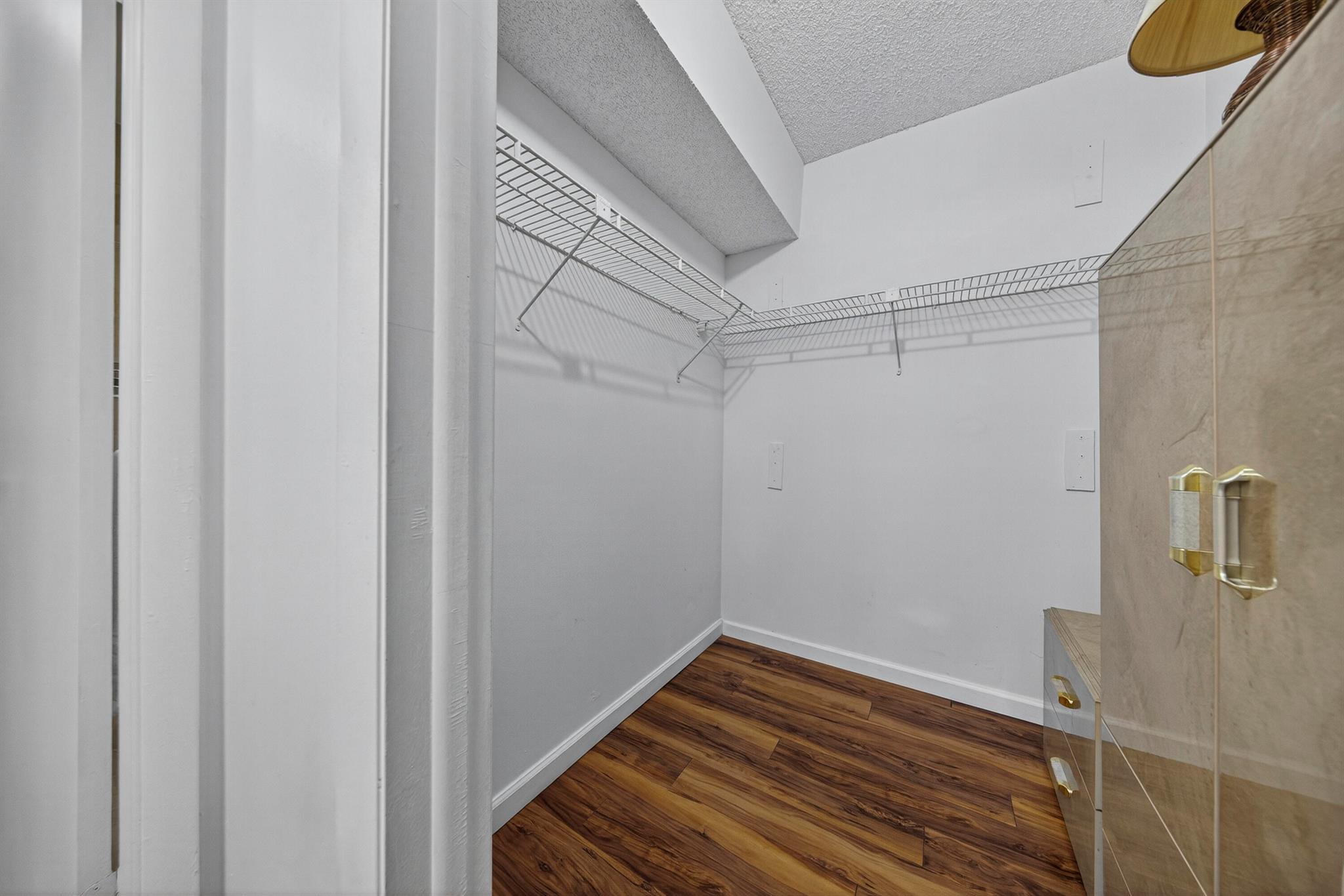 HAMPTON GARDENS 3 CONDO - Residential Lease