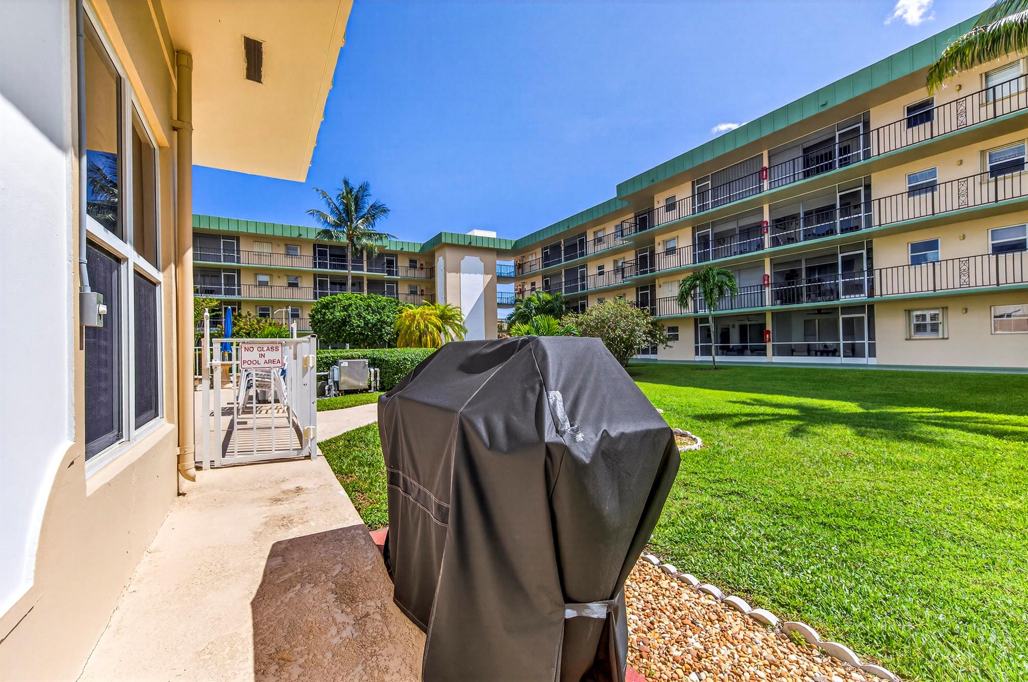HAMPTON GARDENS 3 CONDO - Residential Lease