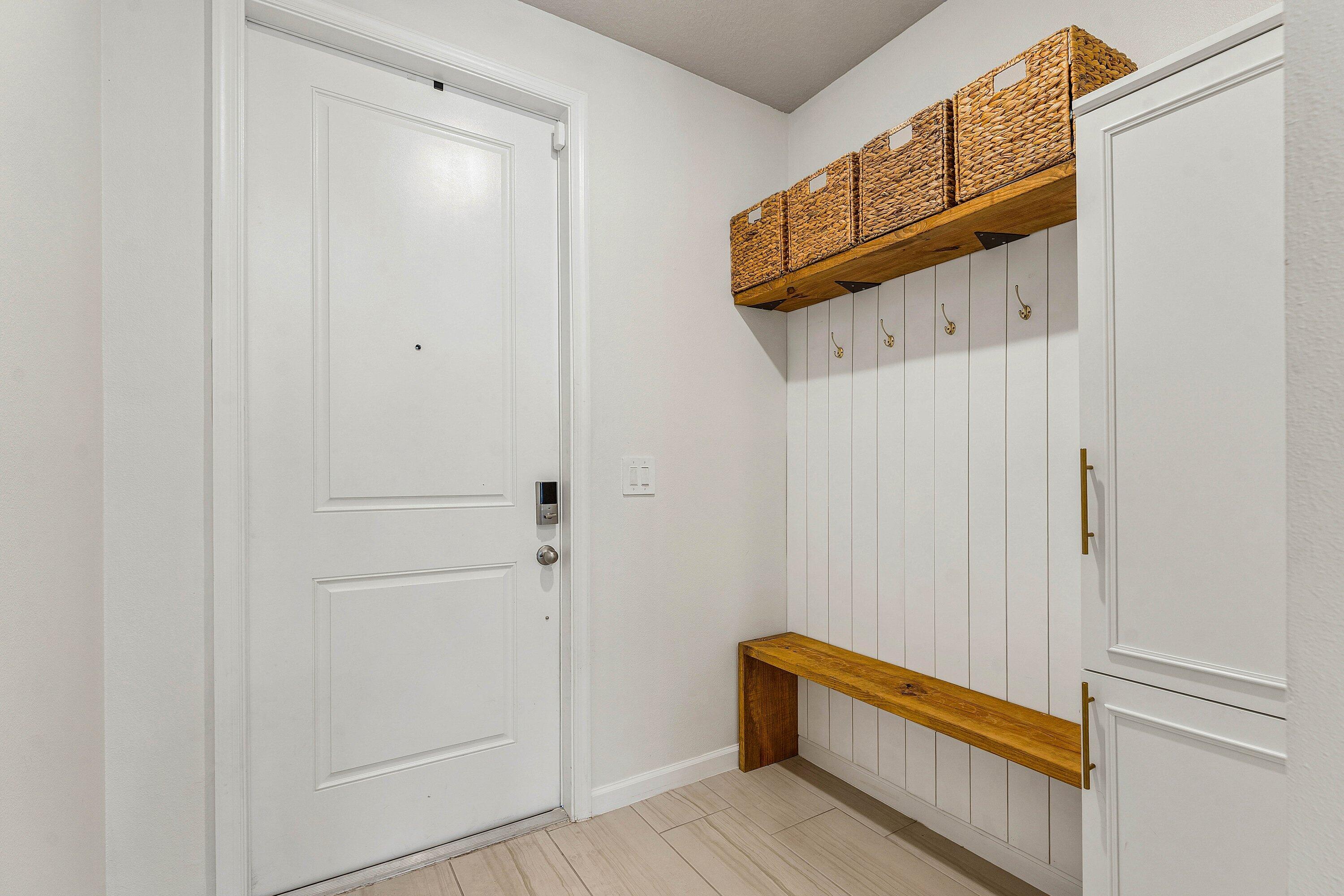 EDGEWATER POINTE - Residential
