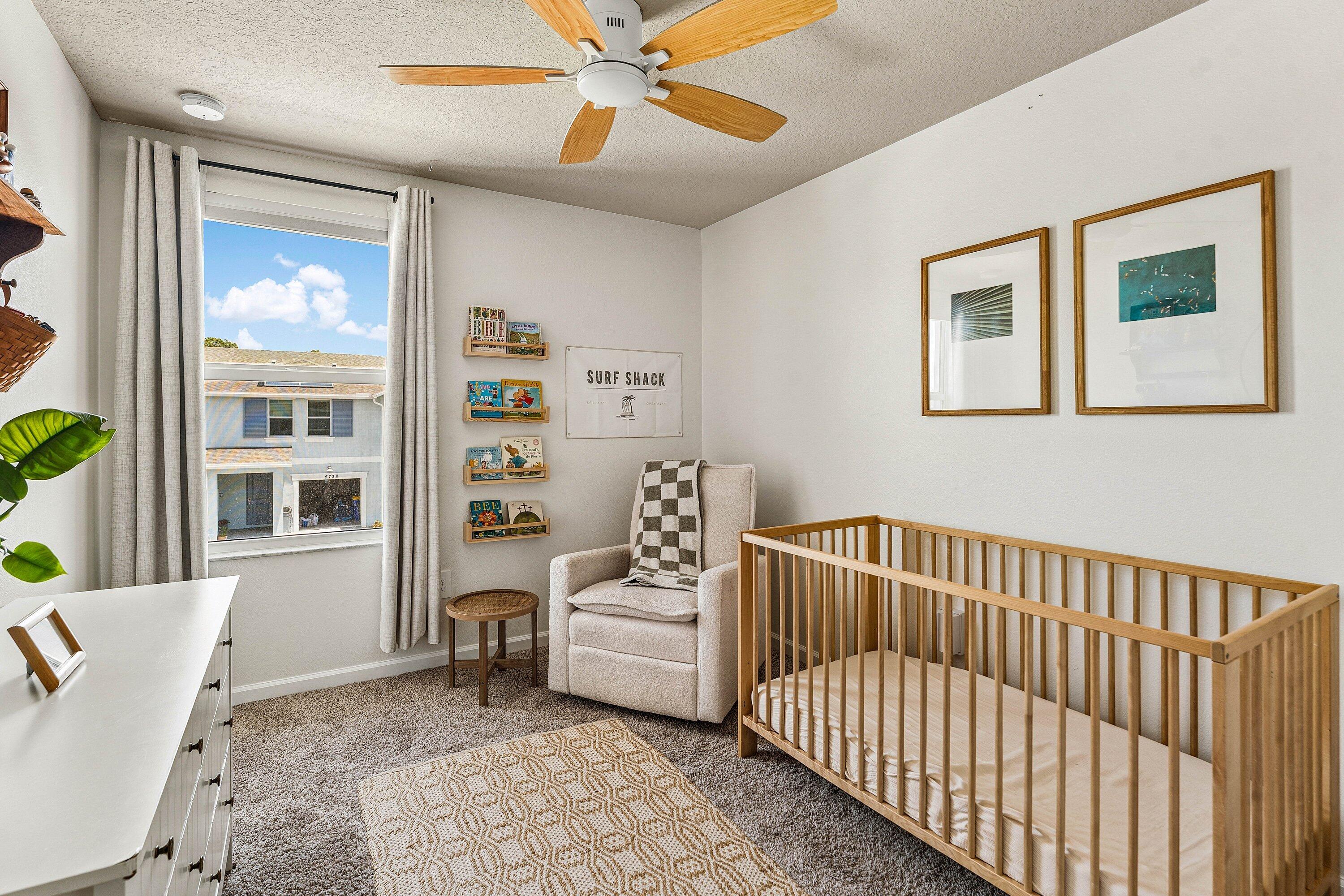 EDGEWATER POINTE - Residential