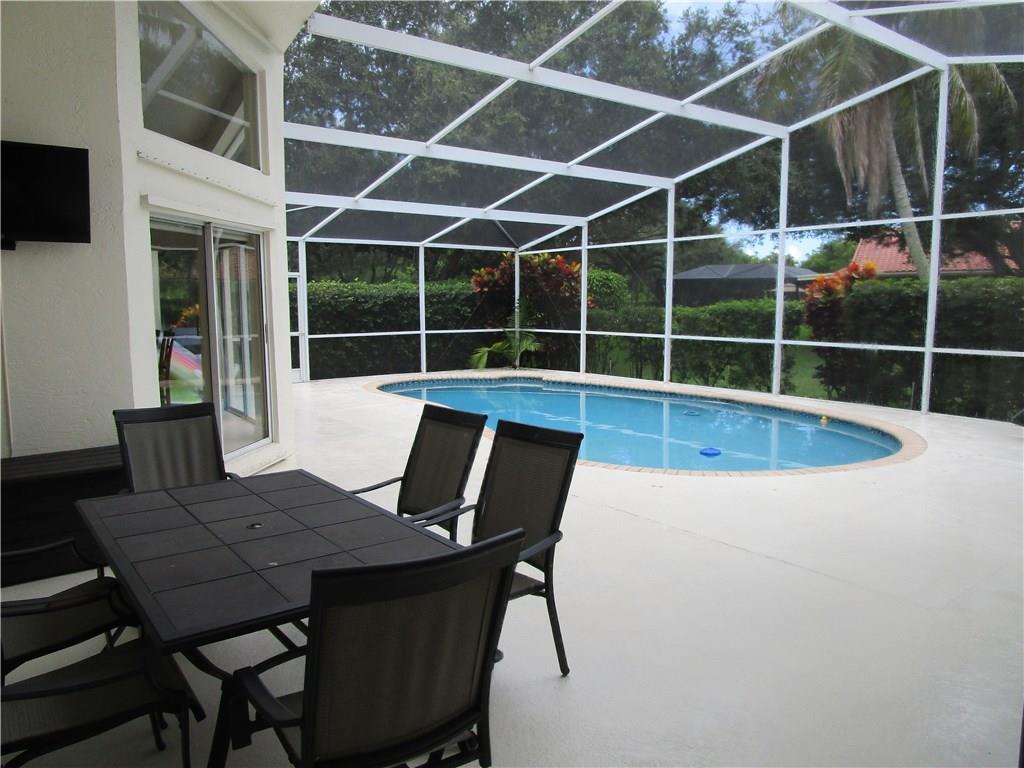Country's Point - Residential