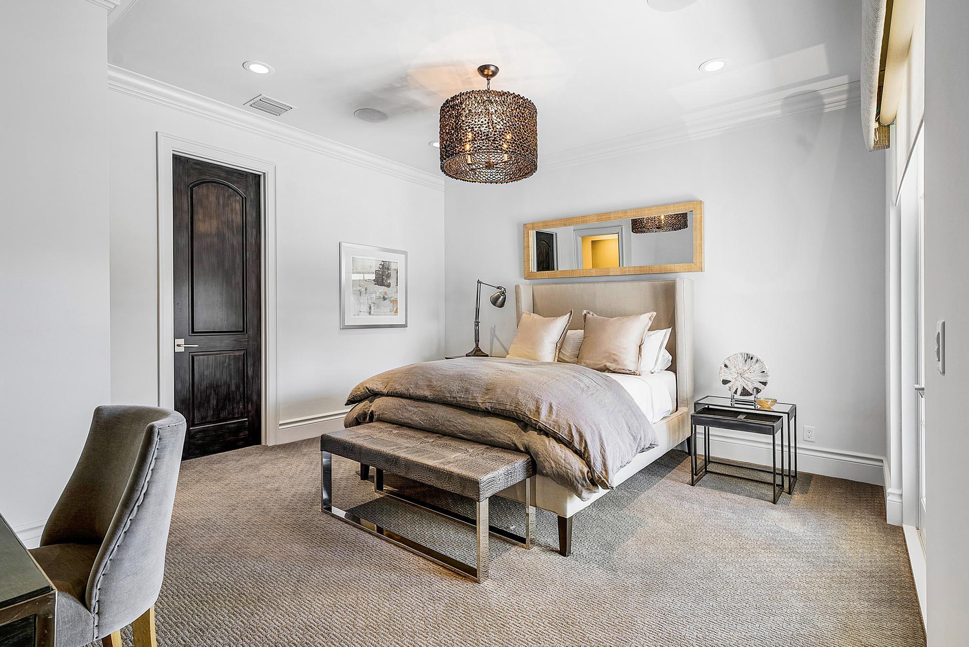 ROYAL PALM YACHT & COUNTR - Residential