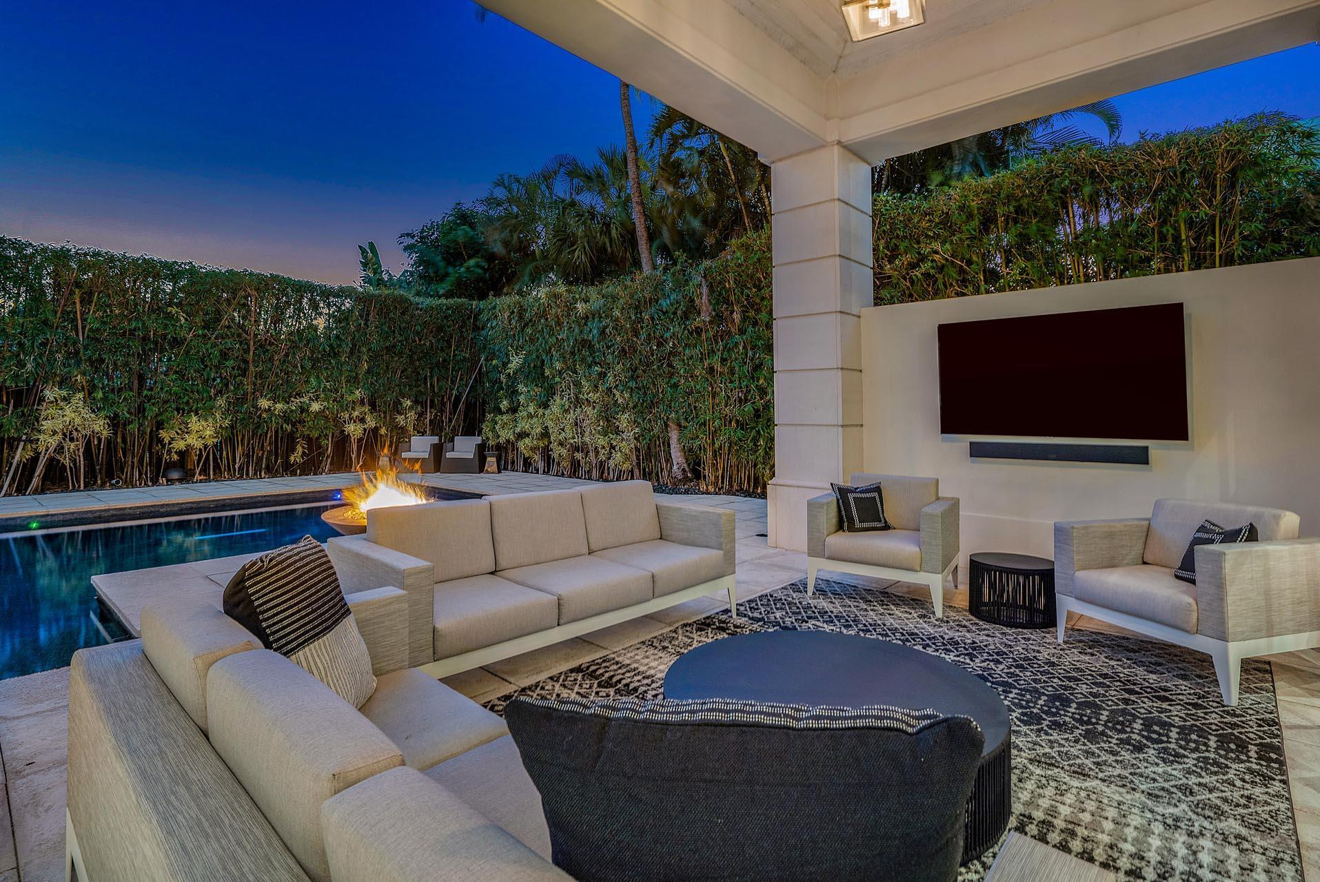 ROYAL PALM YACHT & COUNTR - Residential