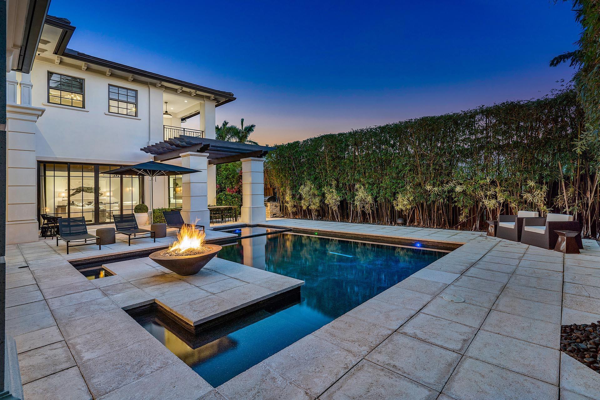 ROYAL PALM YACHT & COUNTR - Residential