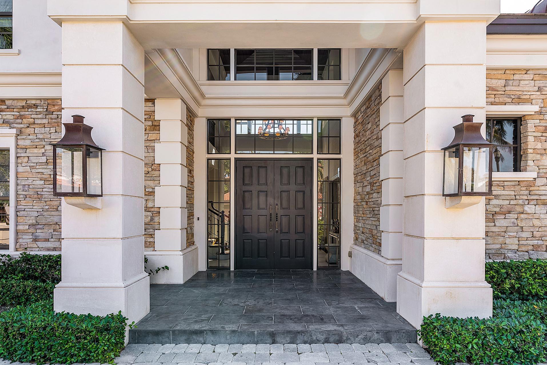 ROYAL PALM YACHT & COUNTR - Residential