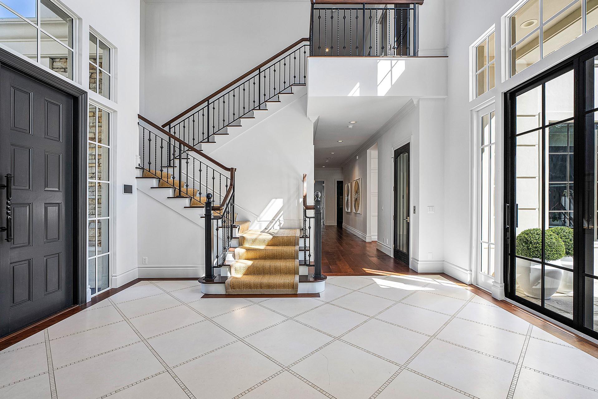 ROYAL PALM YACHT & COUNTR - Residential