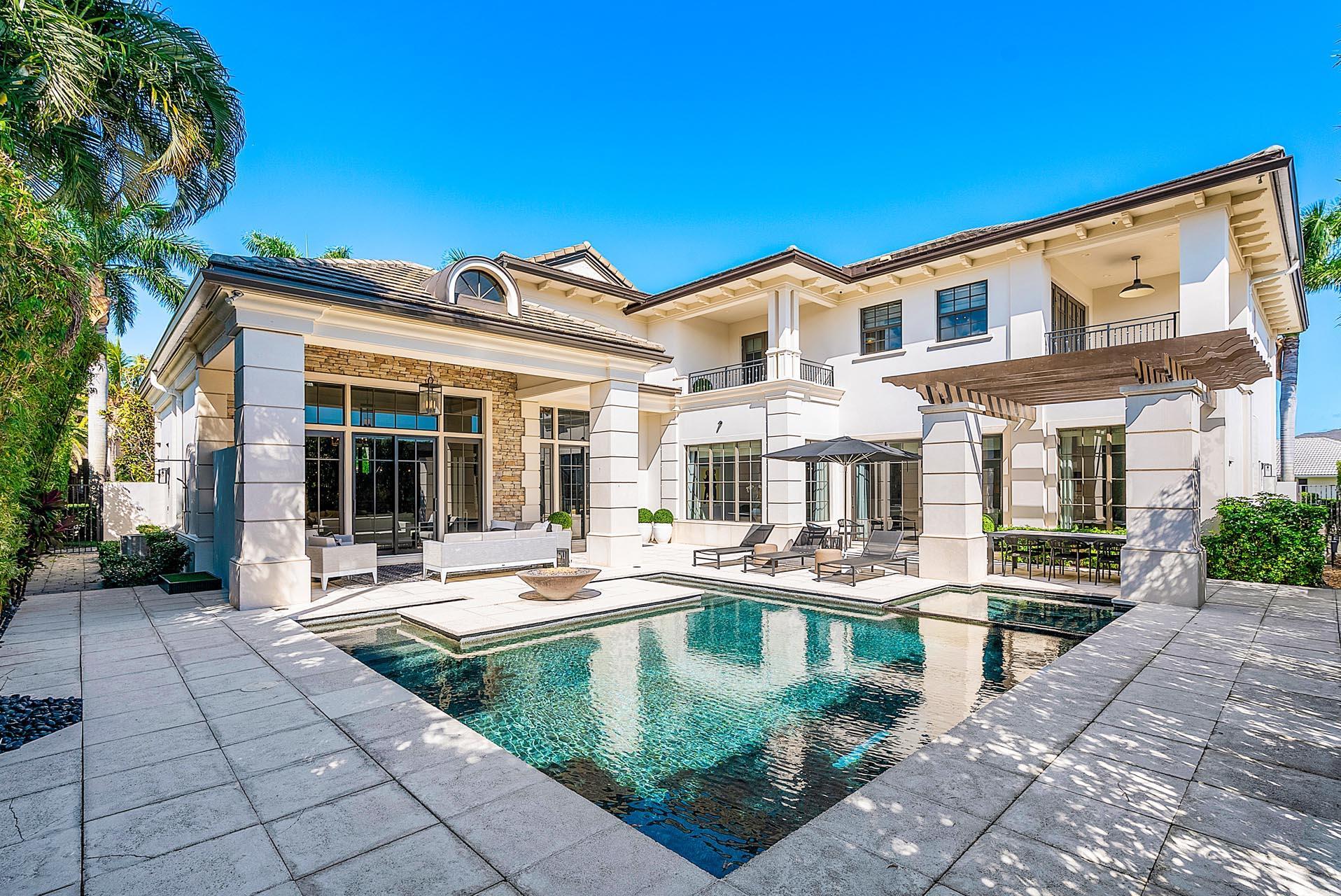 ROYAL PALM YACHT & COUNTR - Residential