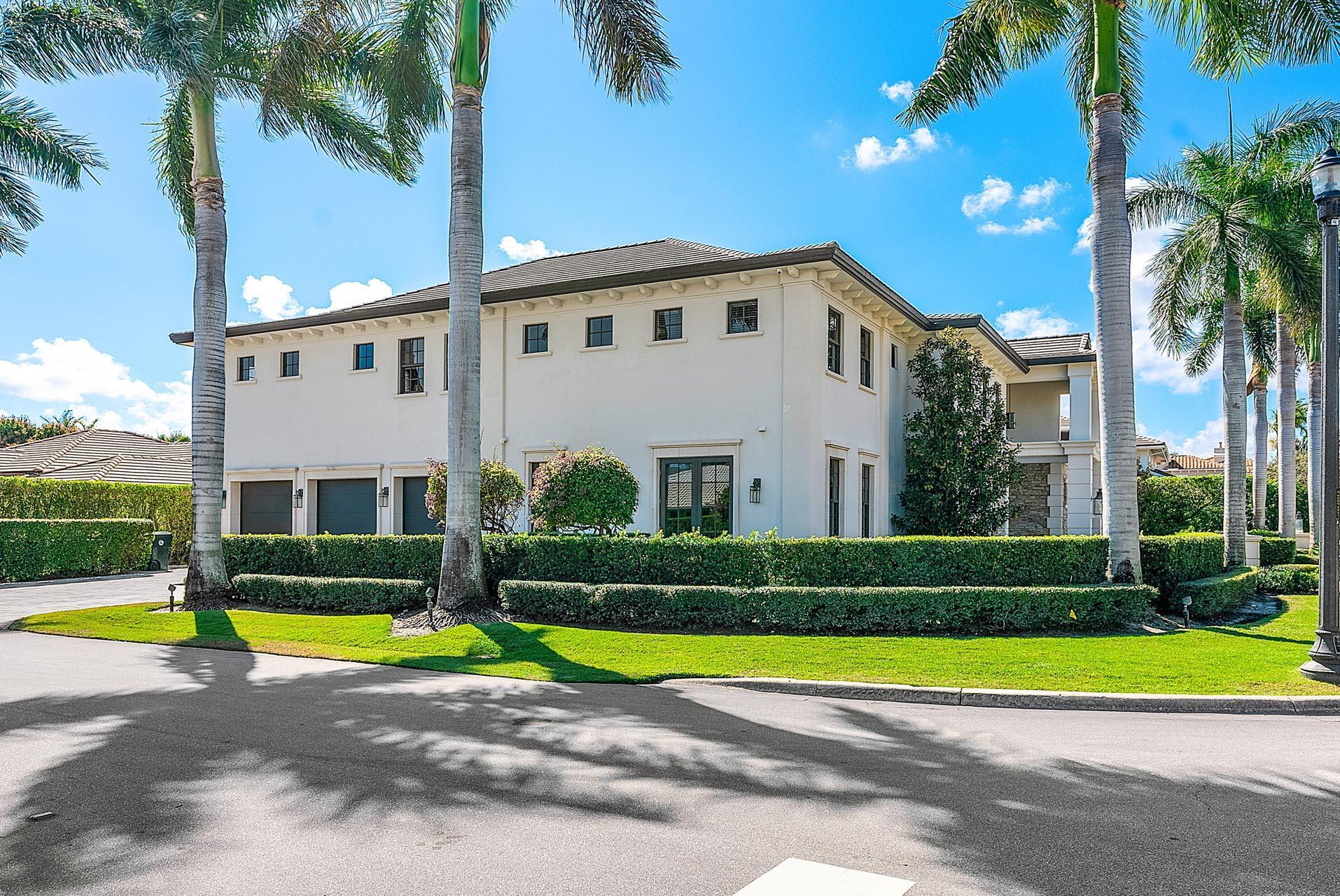 ROYAL PALM YACHT & COUNTR - Residential