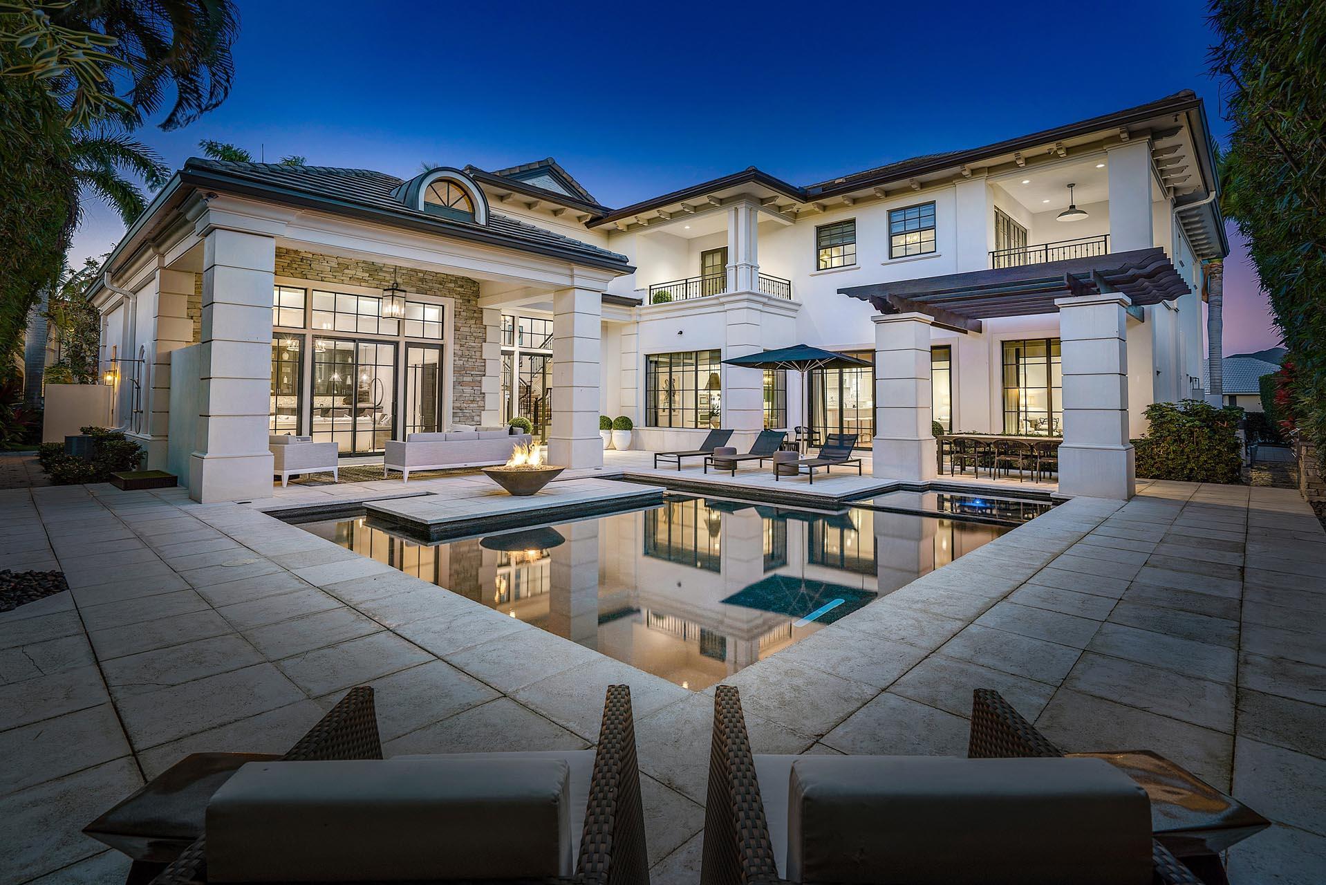 ROYAL PALM YACHT & COUNTR - Residential