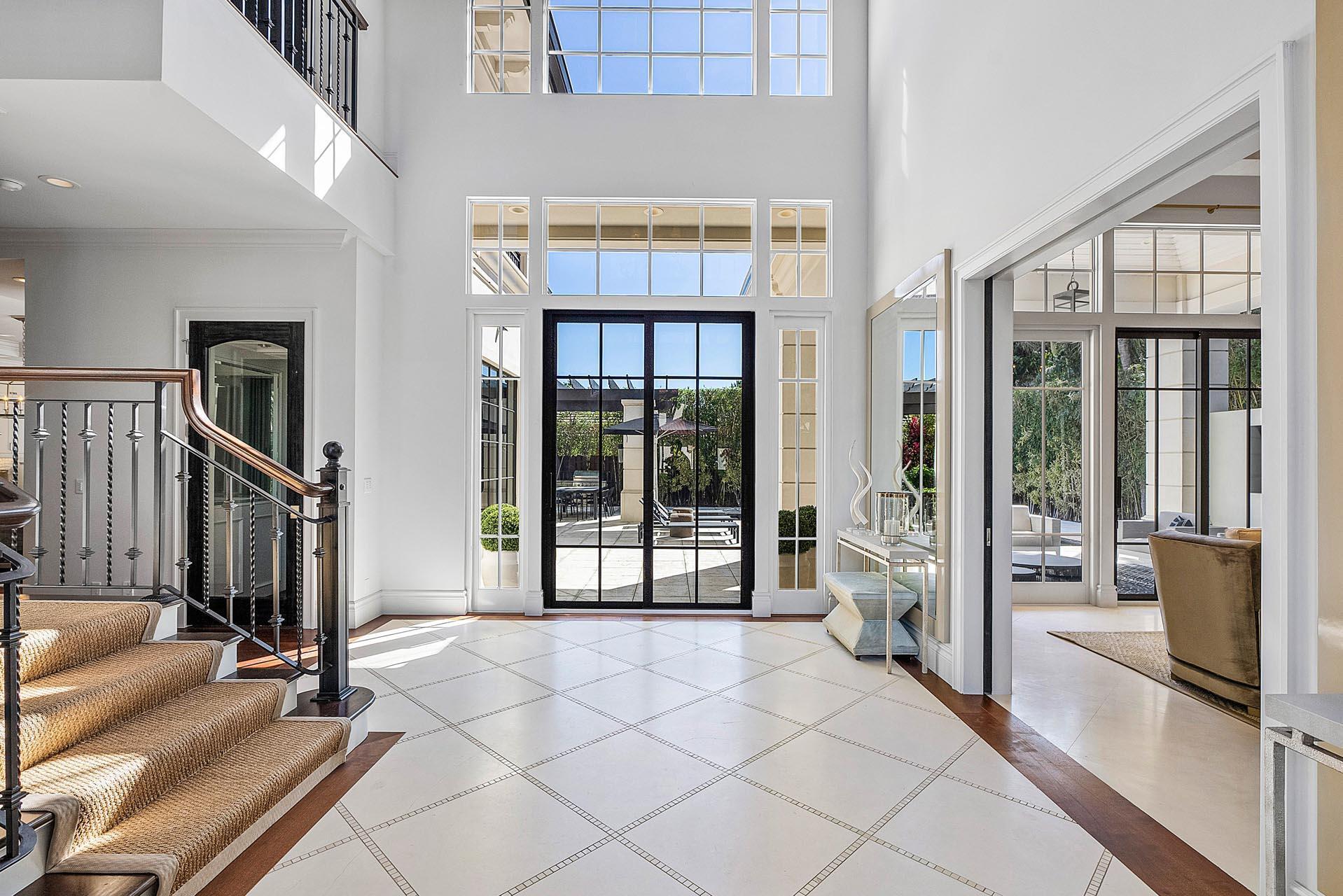 ROYAL PALM YACHT & COUNTR - Residential