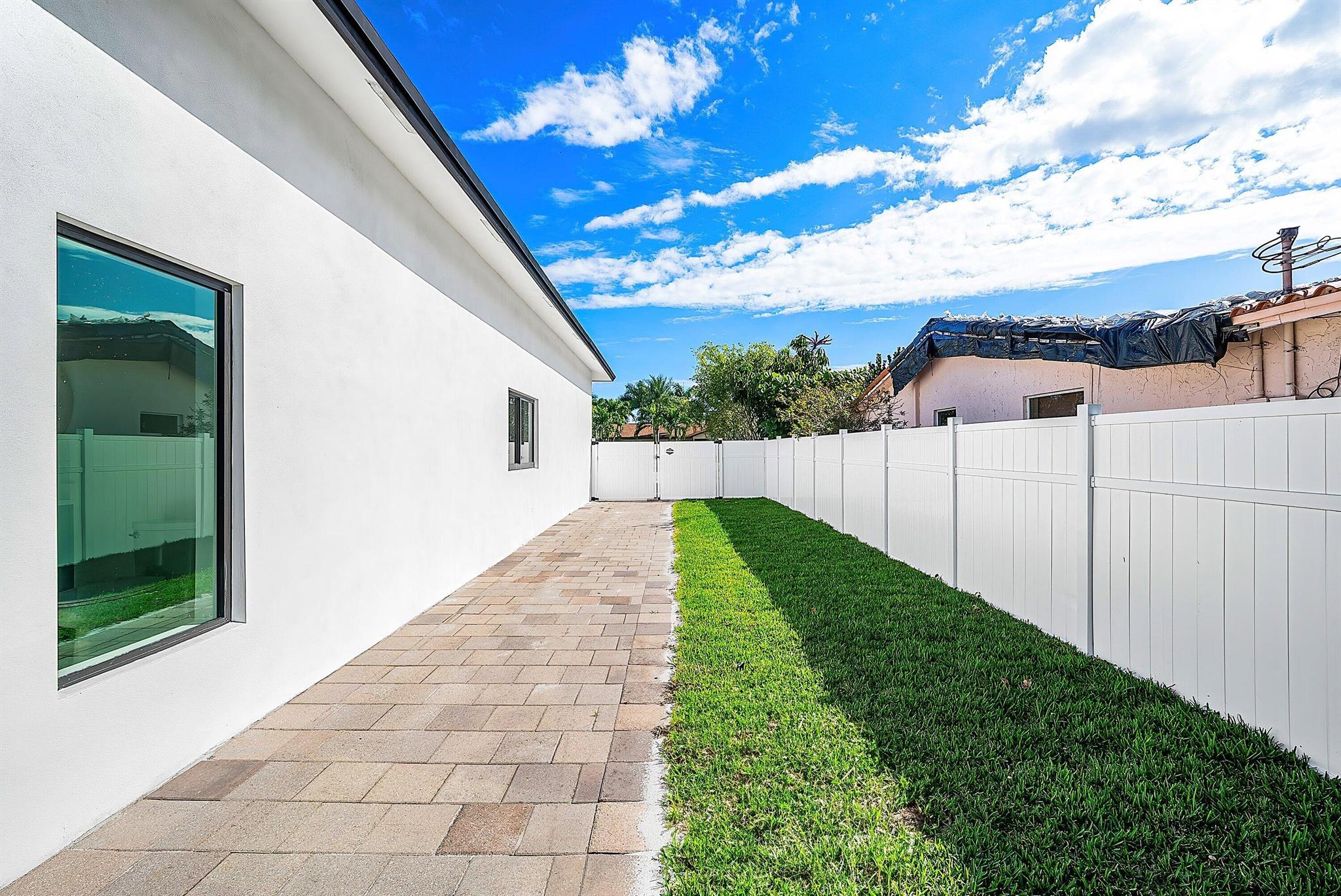 VILLA RICA - Residential