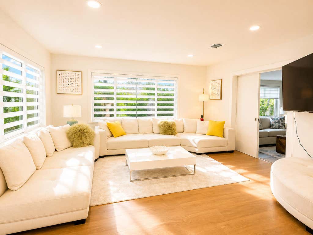 Photo of 800 SE 11TH Court, Fort Lauderdale, FL 33316 (MLS # B26063251)