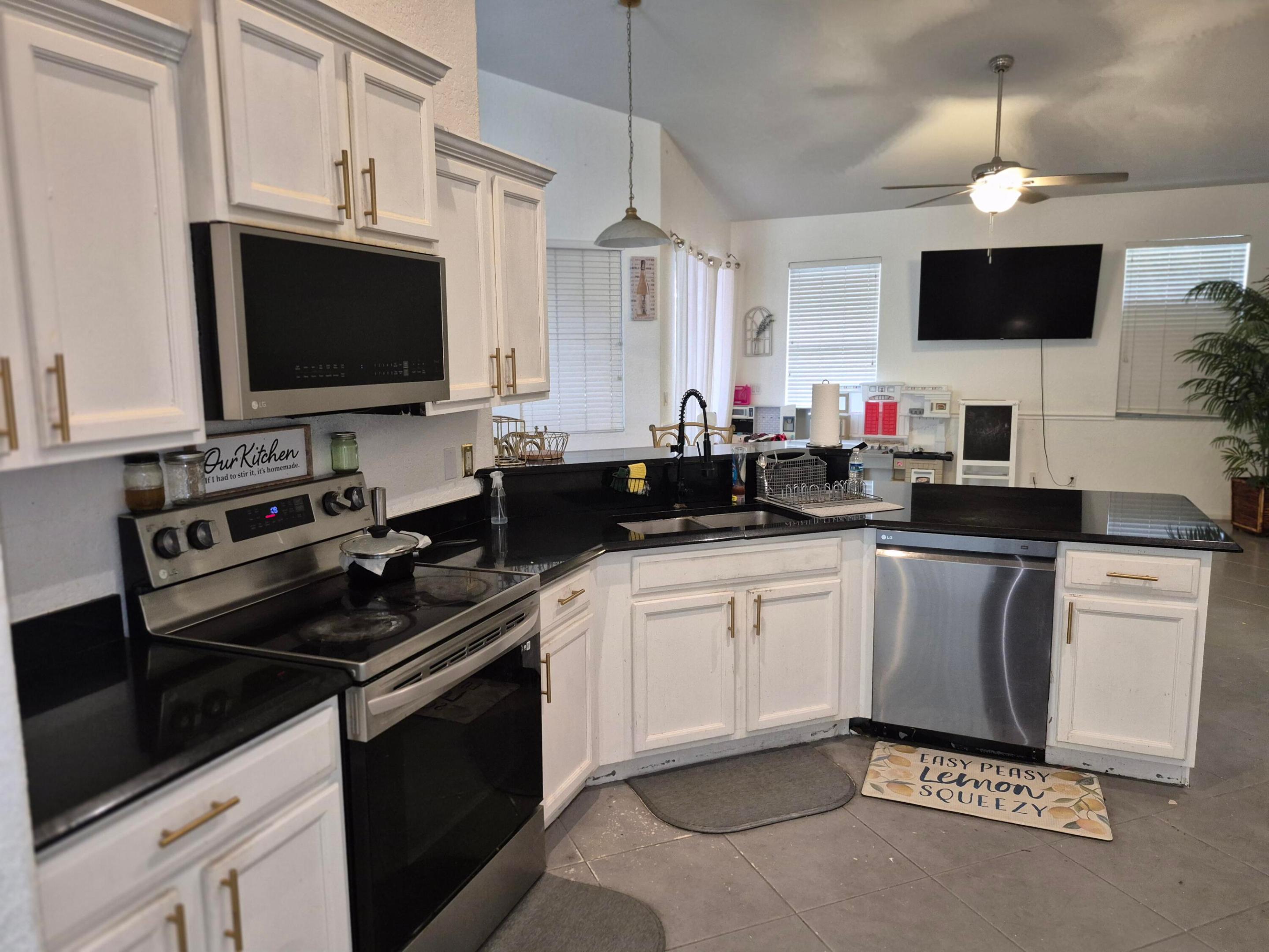 Port St Lucie Sec 27 - Residential