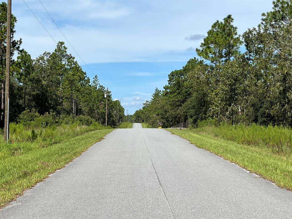 RAINBOW LAKES ESTATES - Land