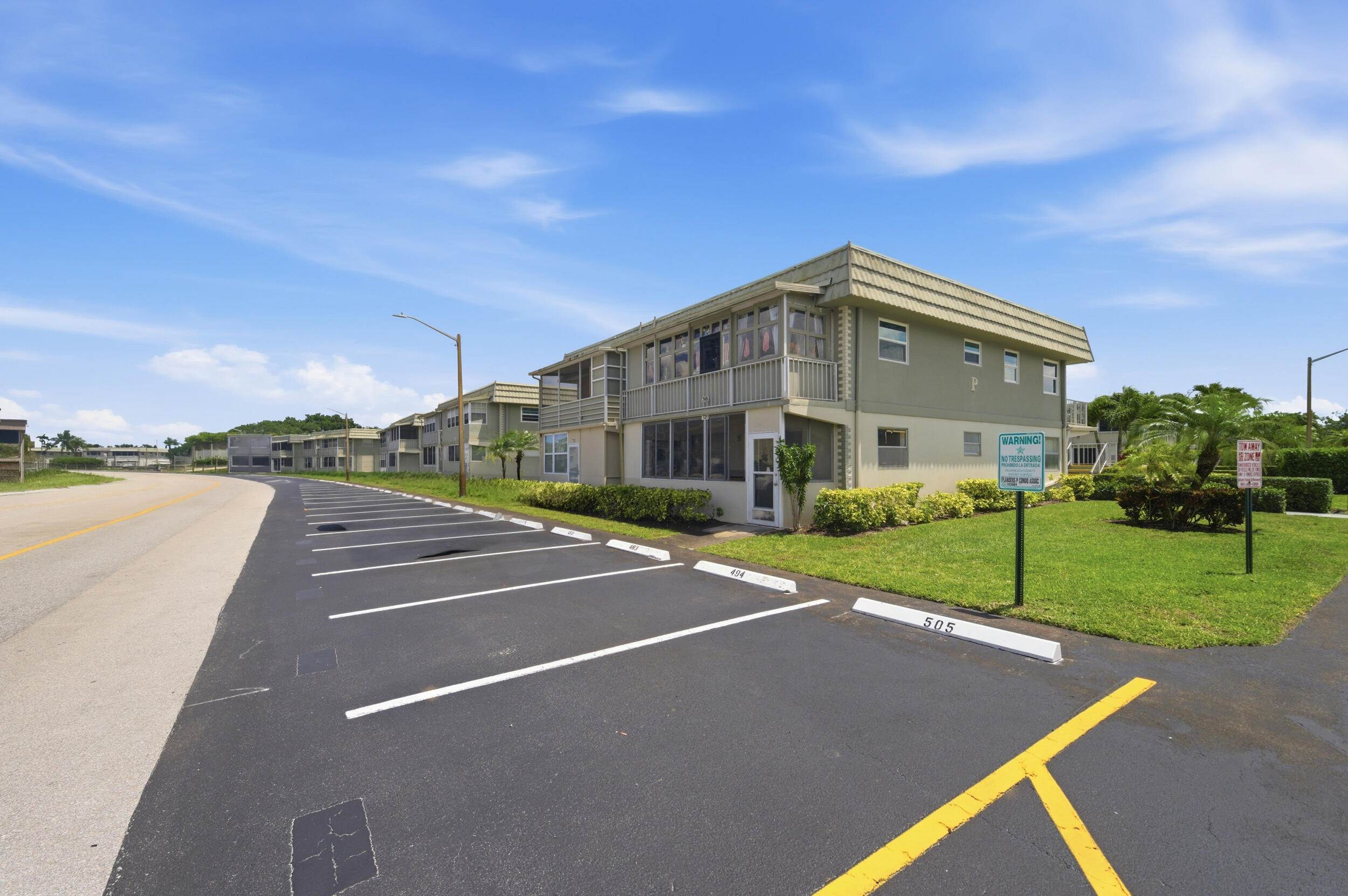 KINGS POINT - Residential